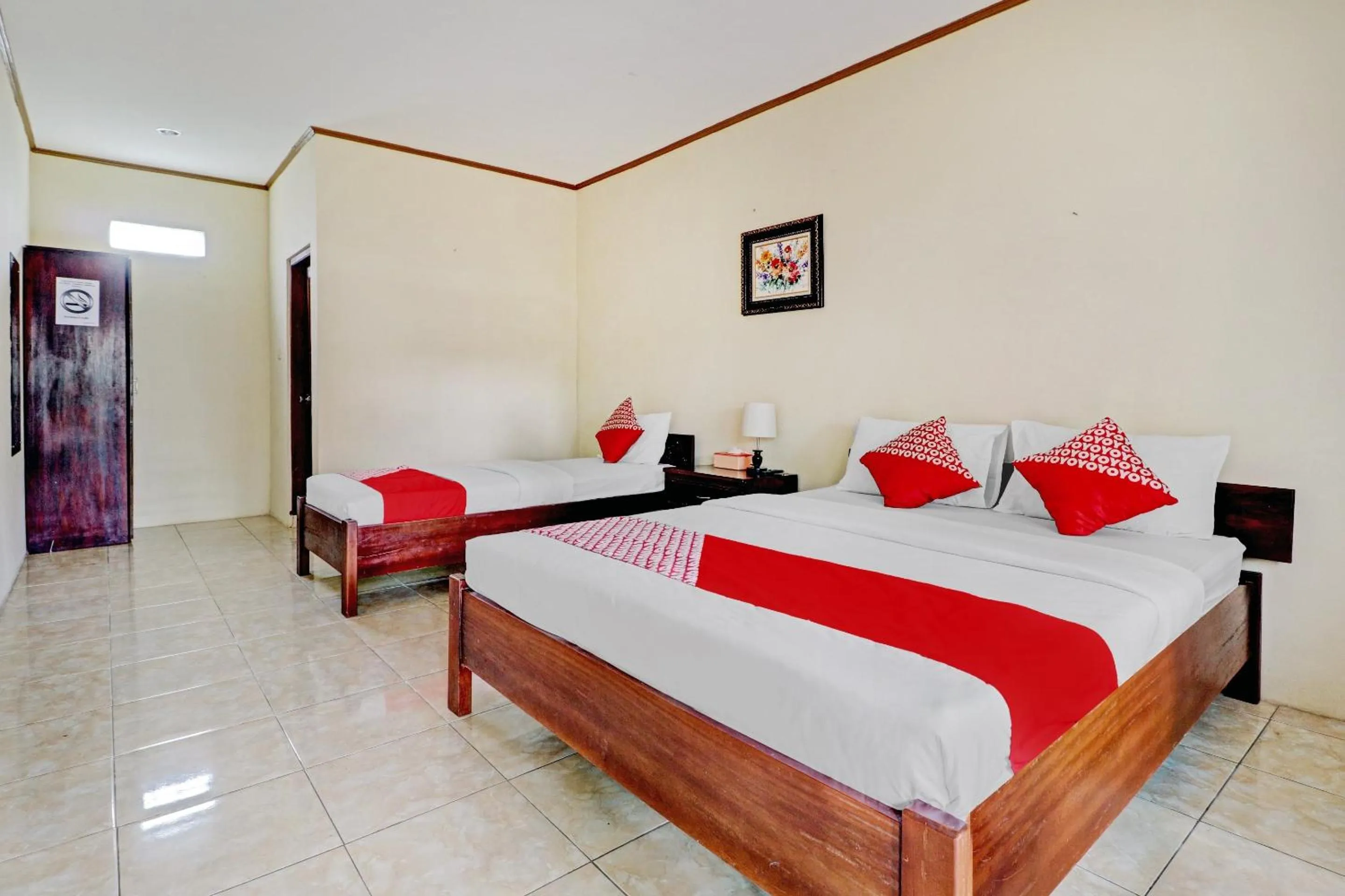 Bedroom in Collection O 90461 Graha Atmadja Syariah Guest House