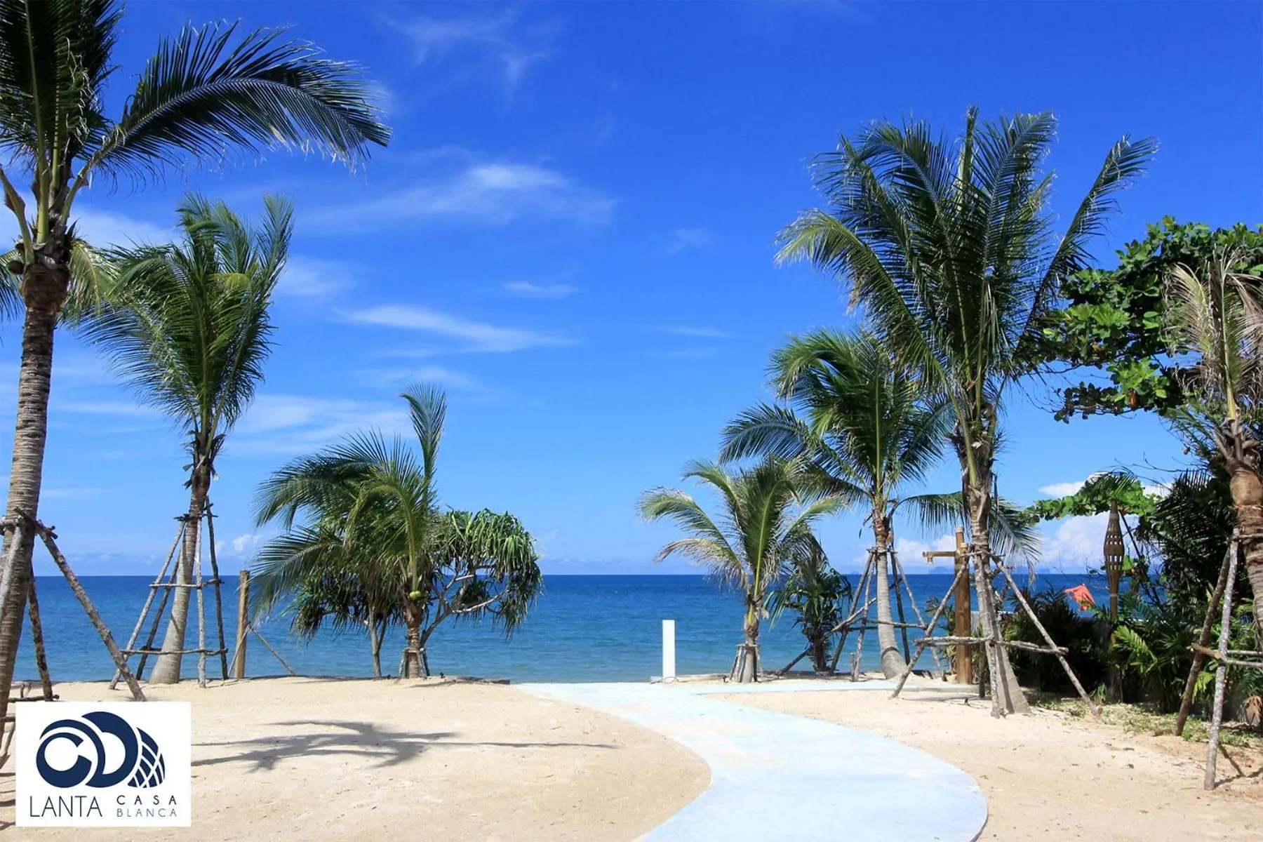 Beach in Lanta Casa Blanca