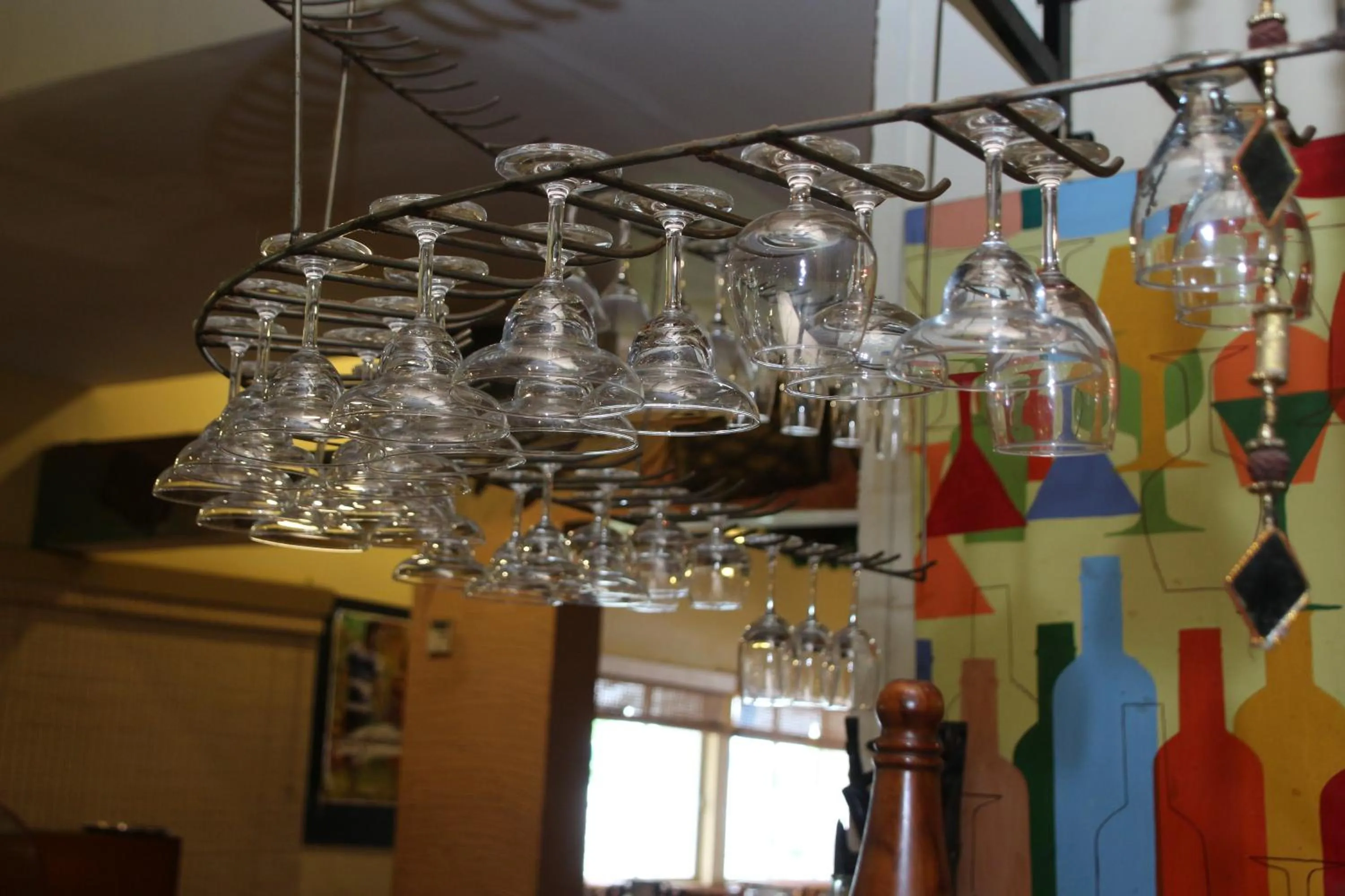 Restaurant/places to eat in Ramanashree California Resort