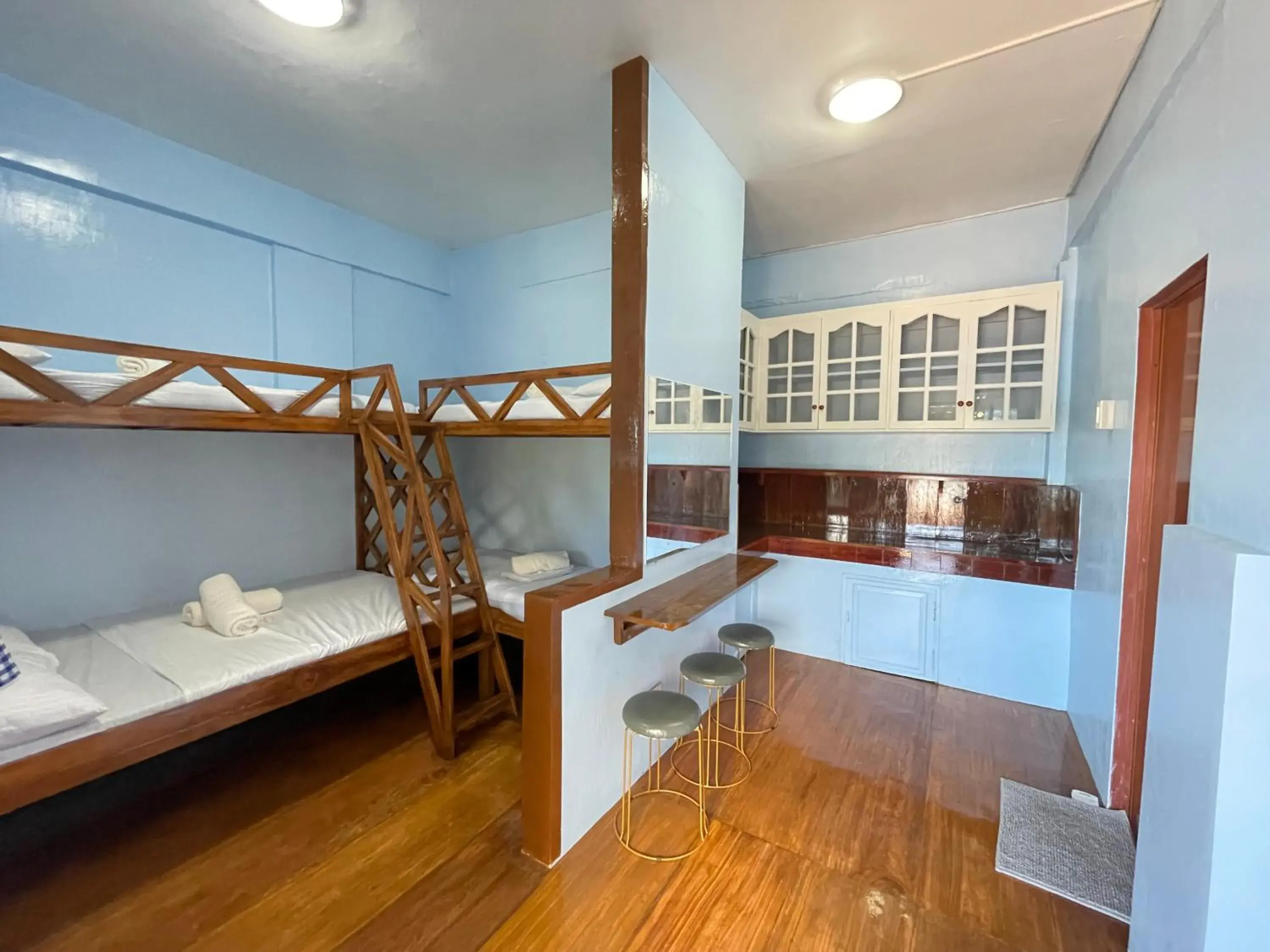 Bed in Camiguin Blue Lagoon Cottages Bed in Camiguin Blue Lagoon Cottages