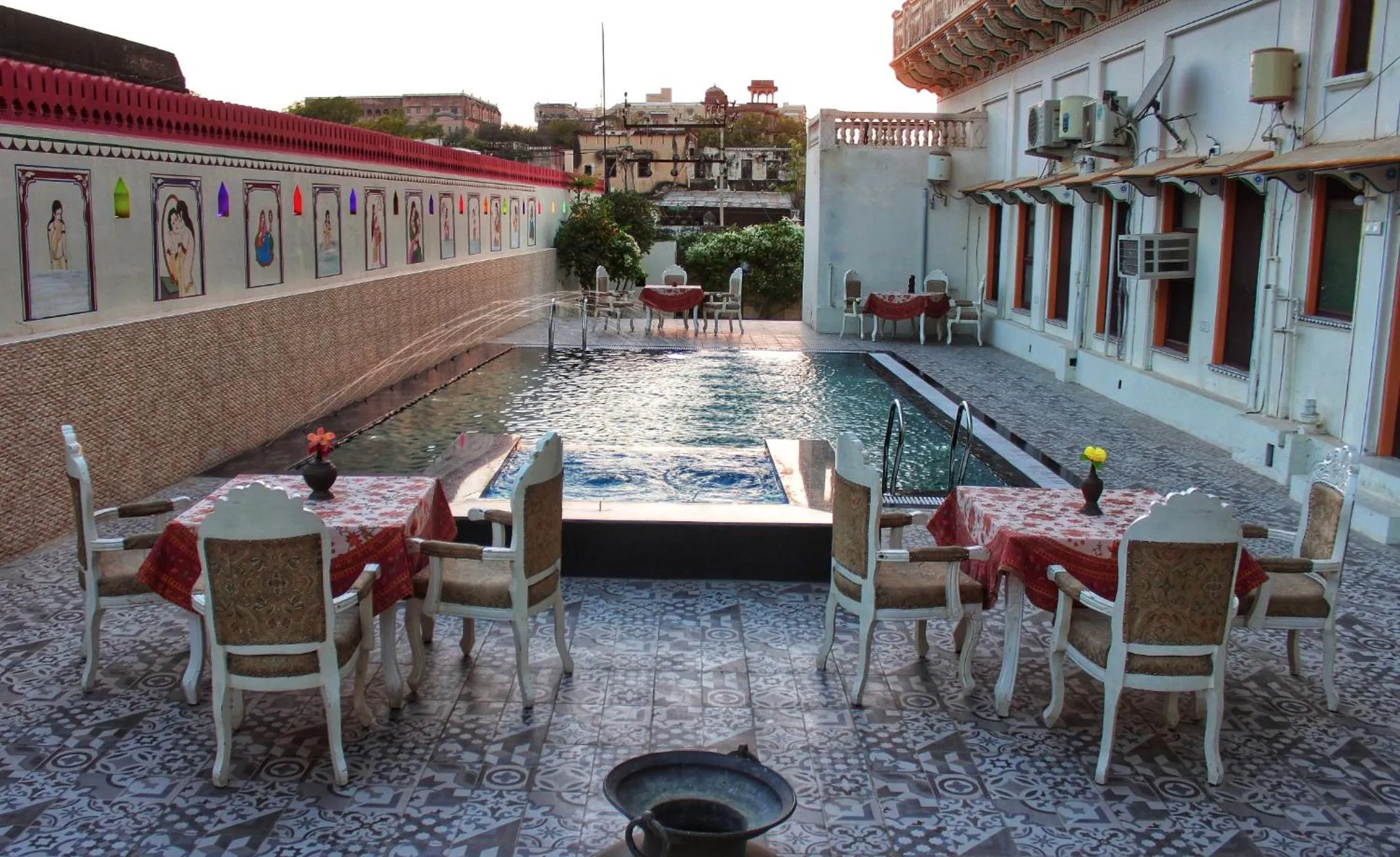 Restaurant/places to eat in Hotel Heritage Mandawa