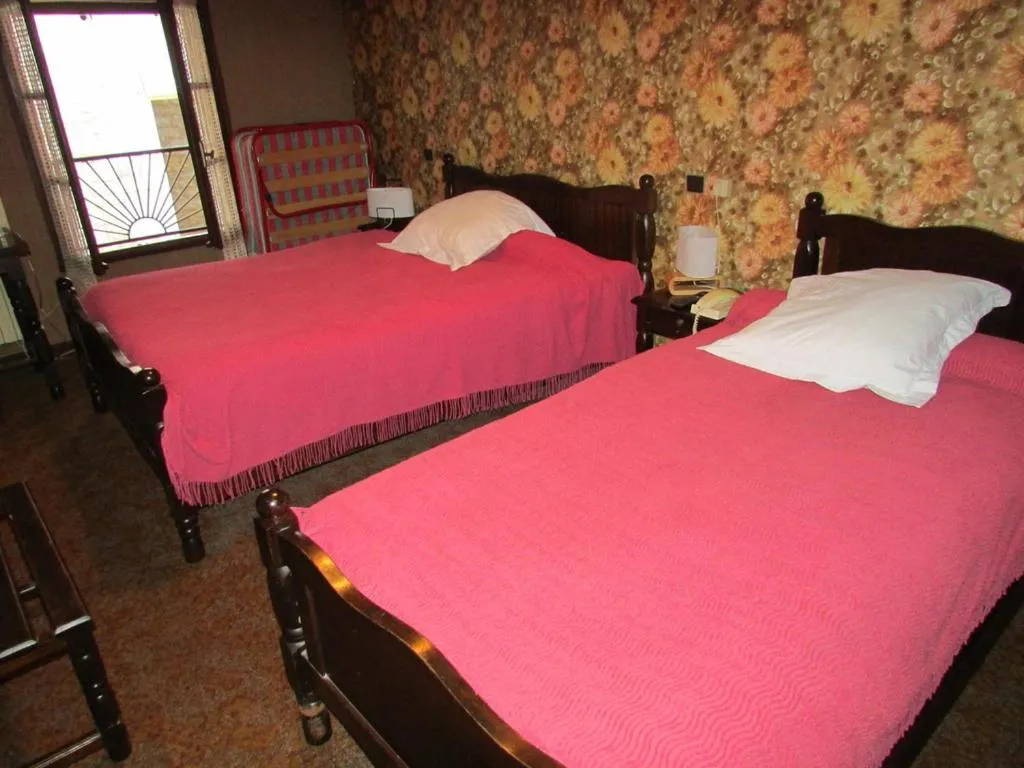 Bed in Auberge de la Poste