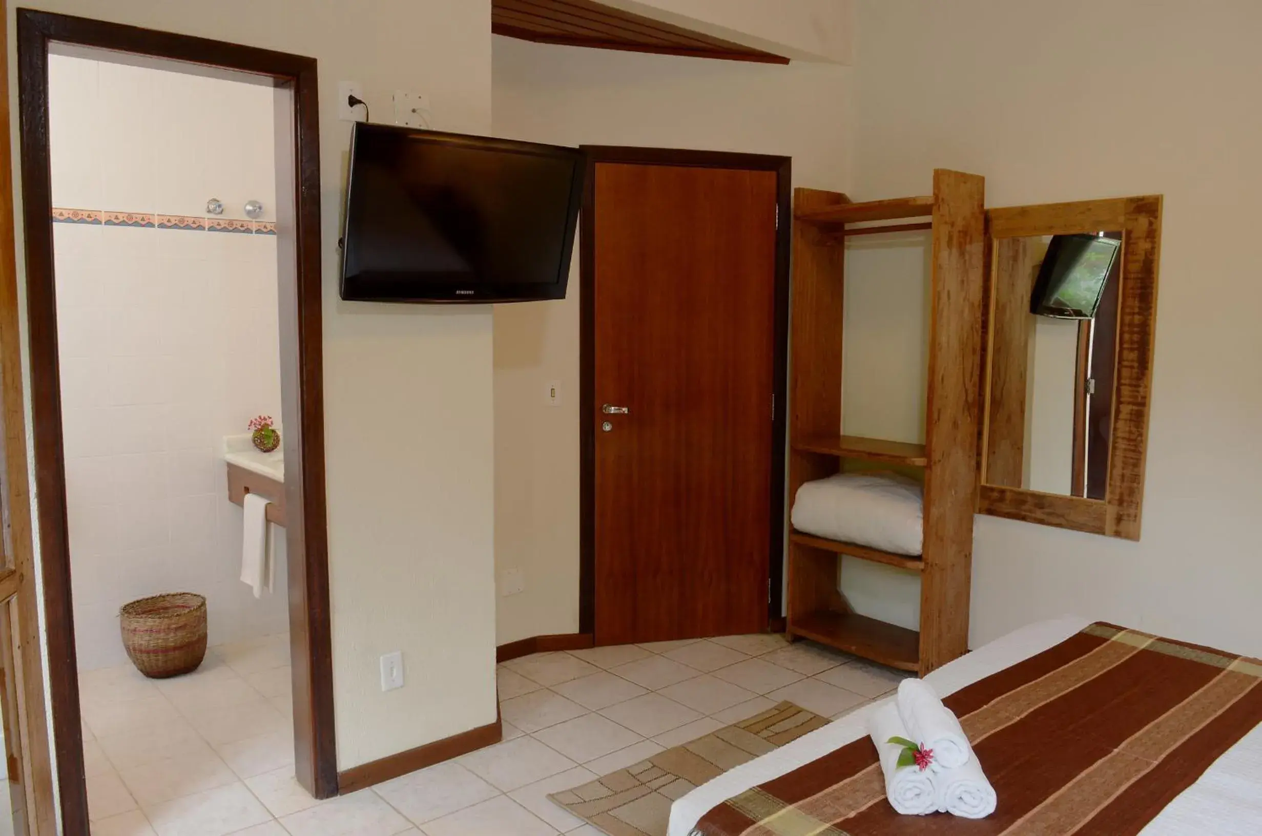 Triple Room - single occupancy in Pousada Moryba Triple Room - single occupancy in Pousada Moryba