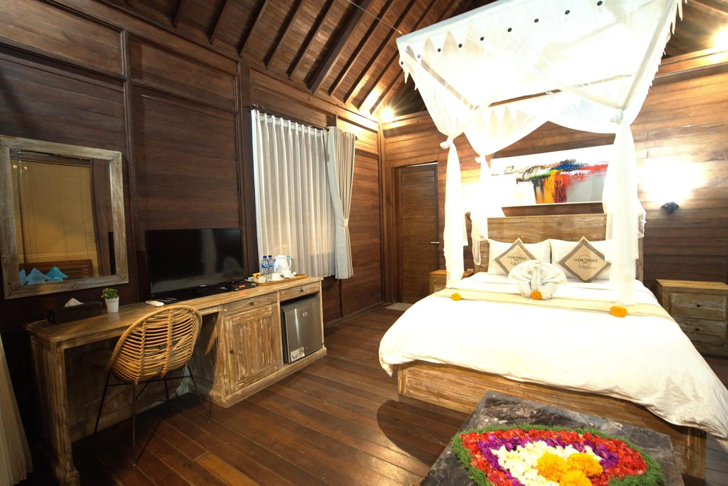 Bed in Ocean Terrace Suite And Spa Luxury