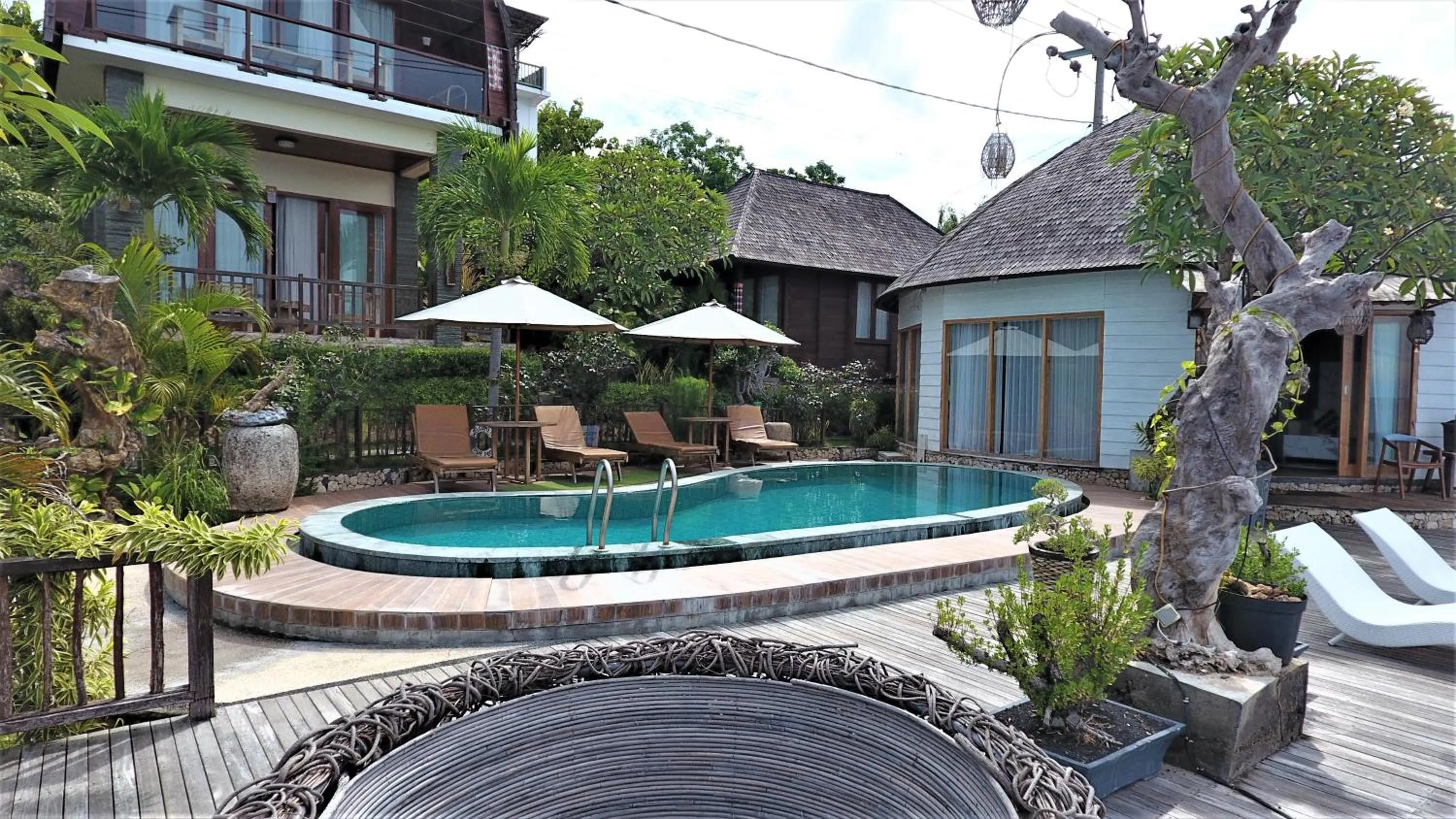 Natural landscape in Ocean Terrace Suite And Spa Luxury