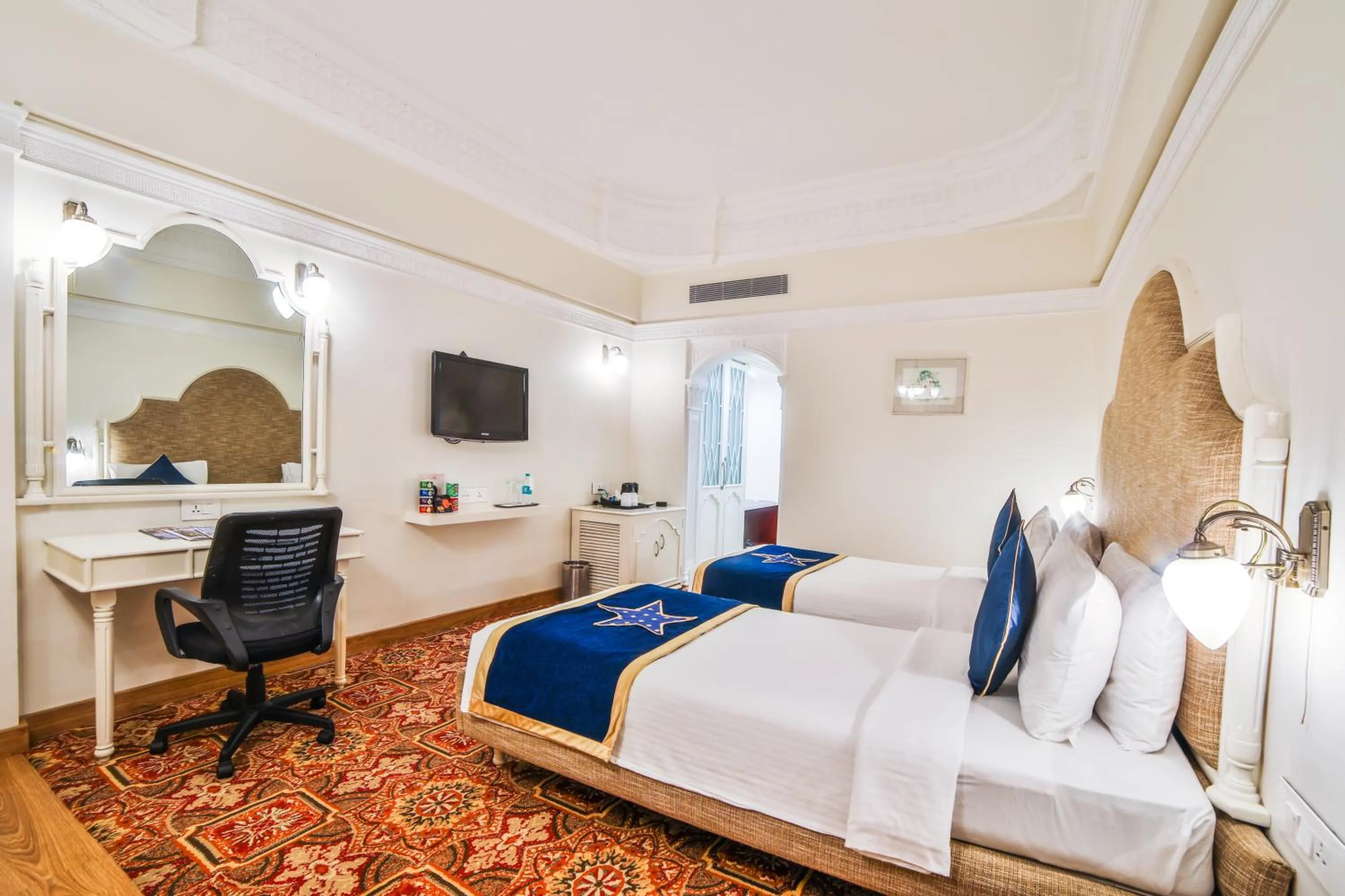 Bed in Ramoji Film City- Sitara Luxury Hotel