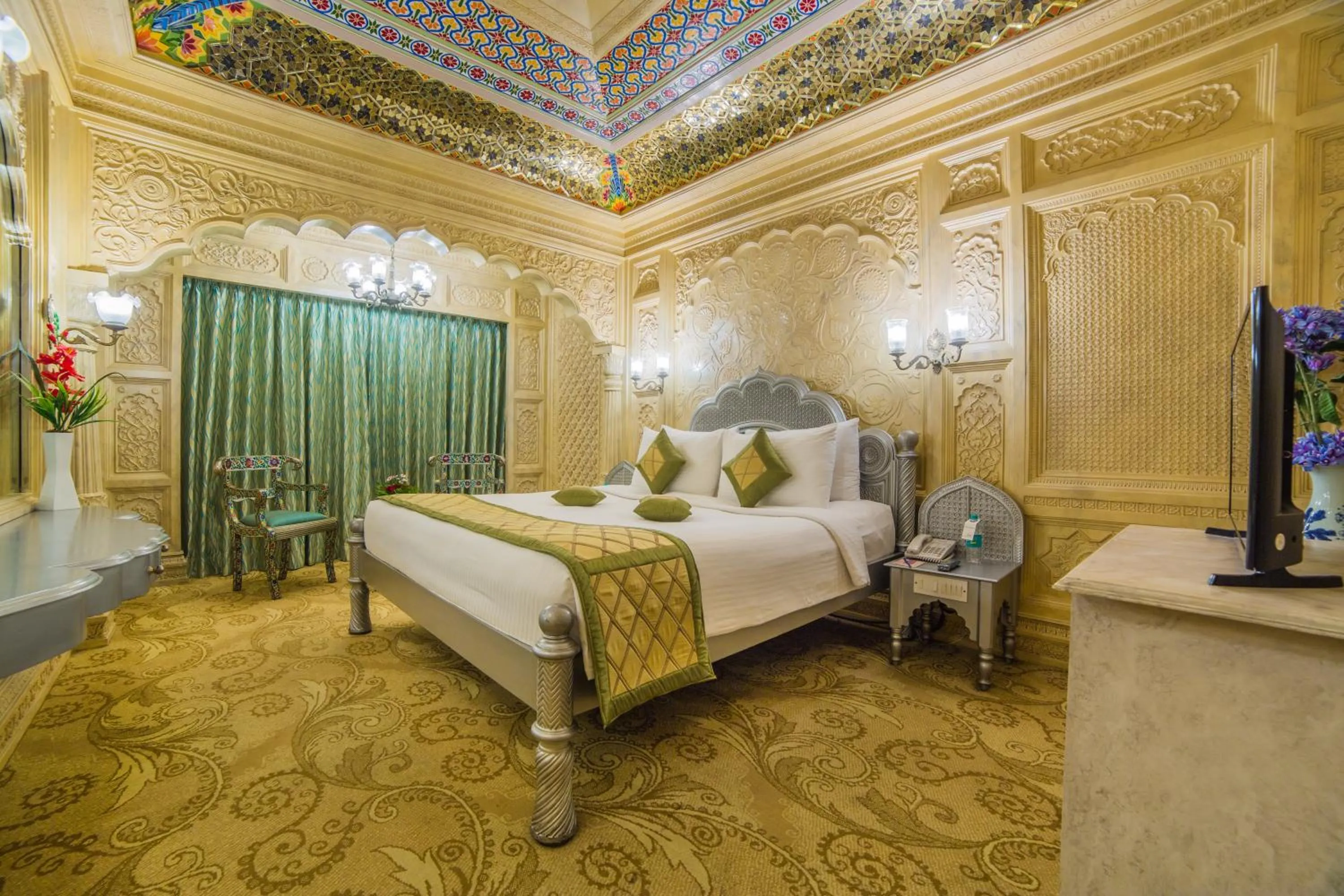 Bed in Ramoji Film City- Sitara Luxury Hotel