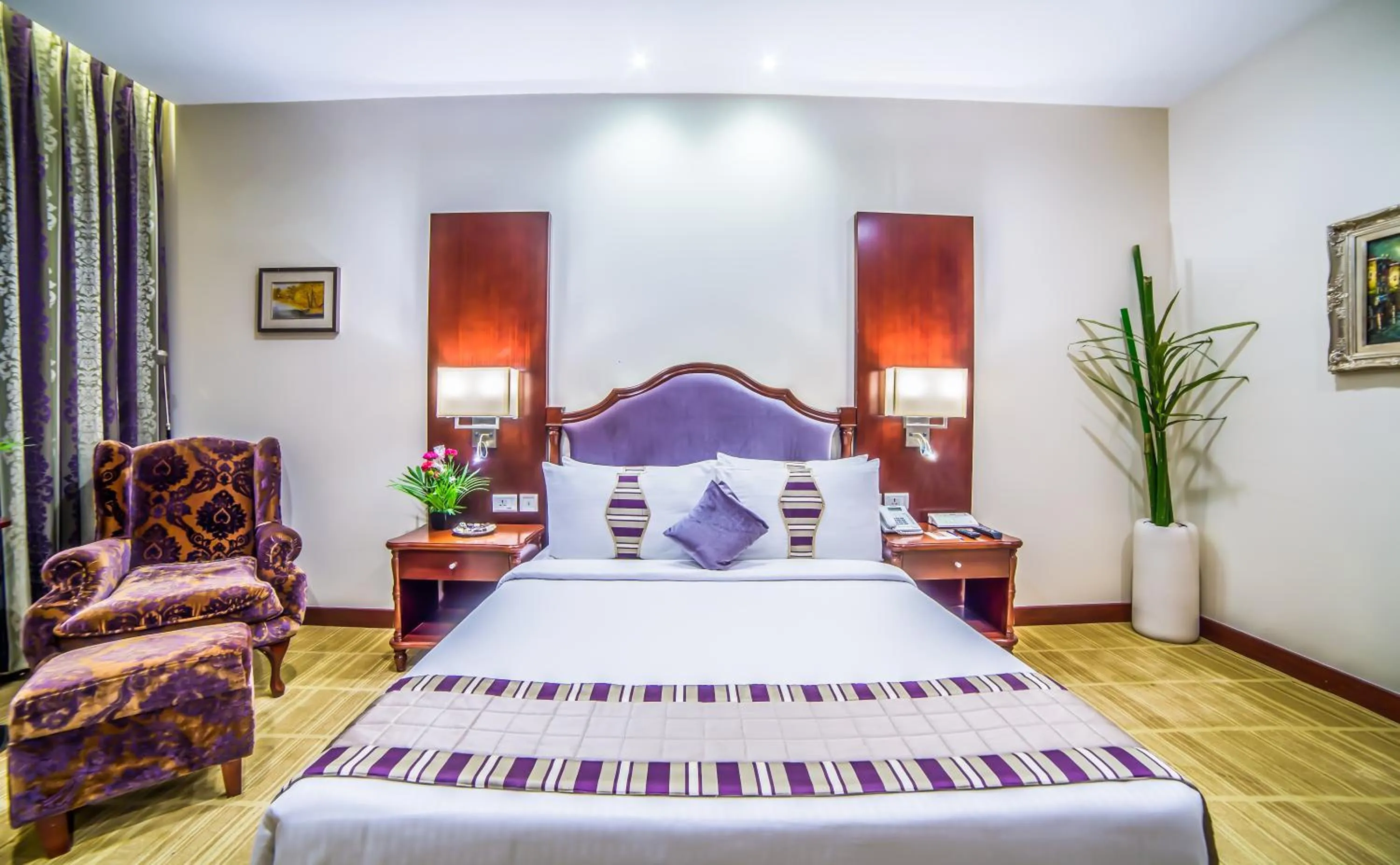 Bed in Ramoji Film City- Sitara Luxury Hotel