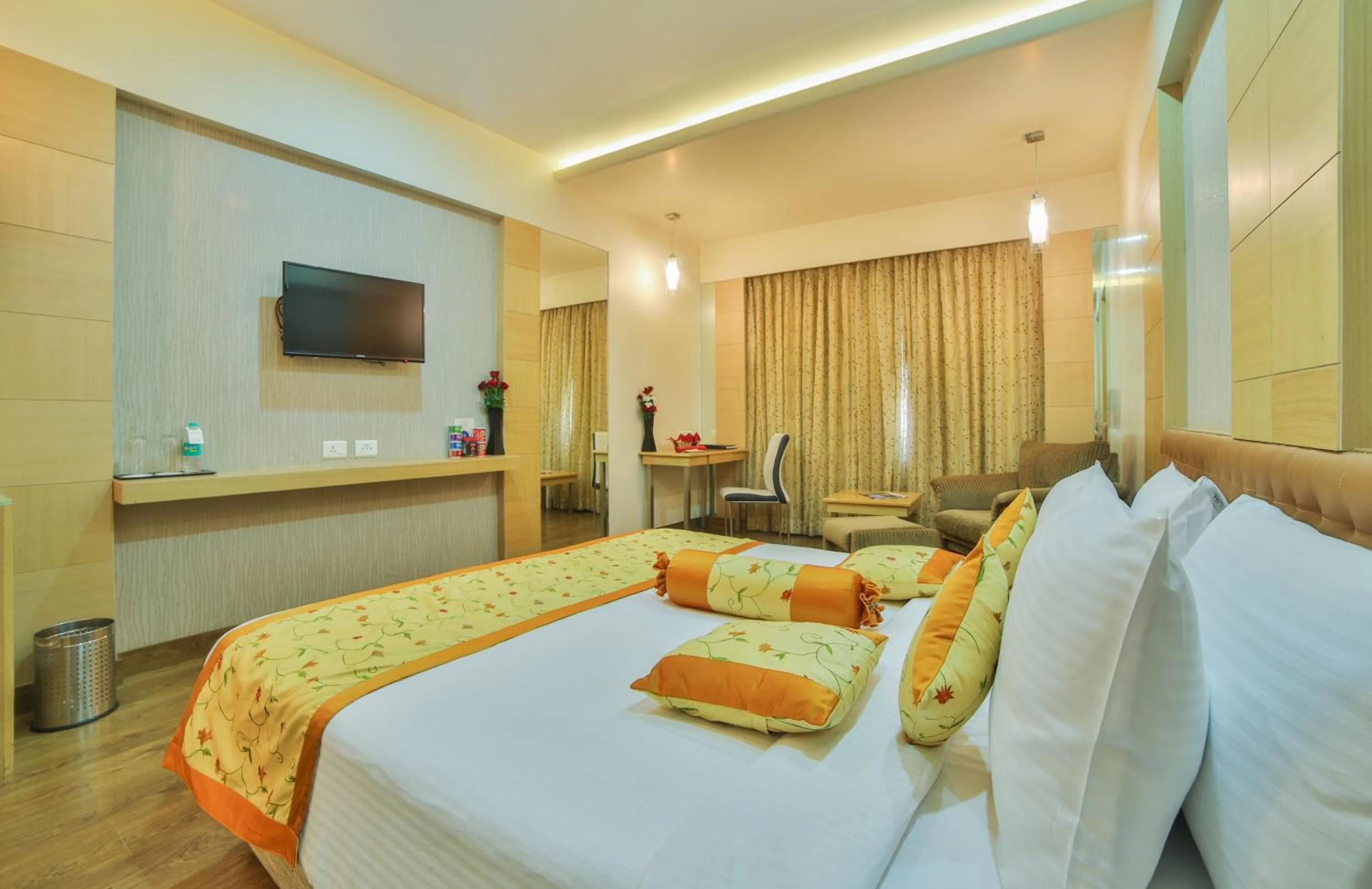 Bed in Ramoji Film City- Sitara Luxury Hotel