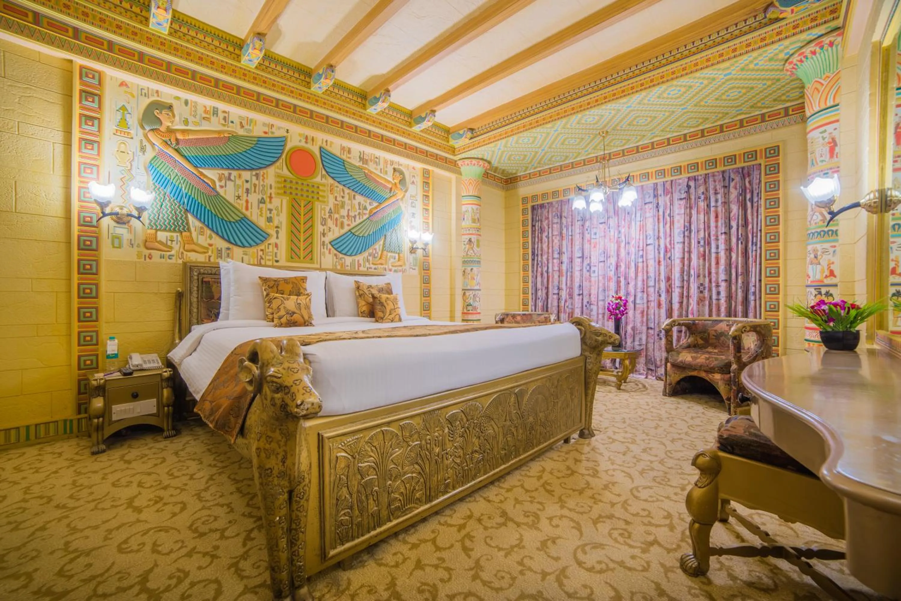 Bed in Ramoji Film City- Sitara Luxury Hotel
