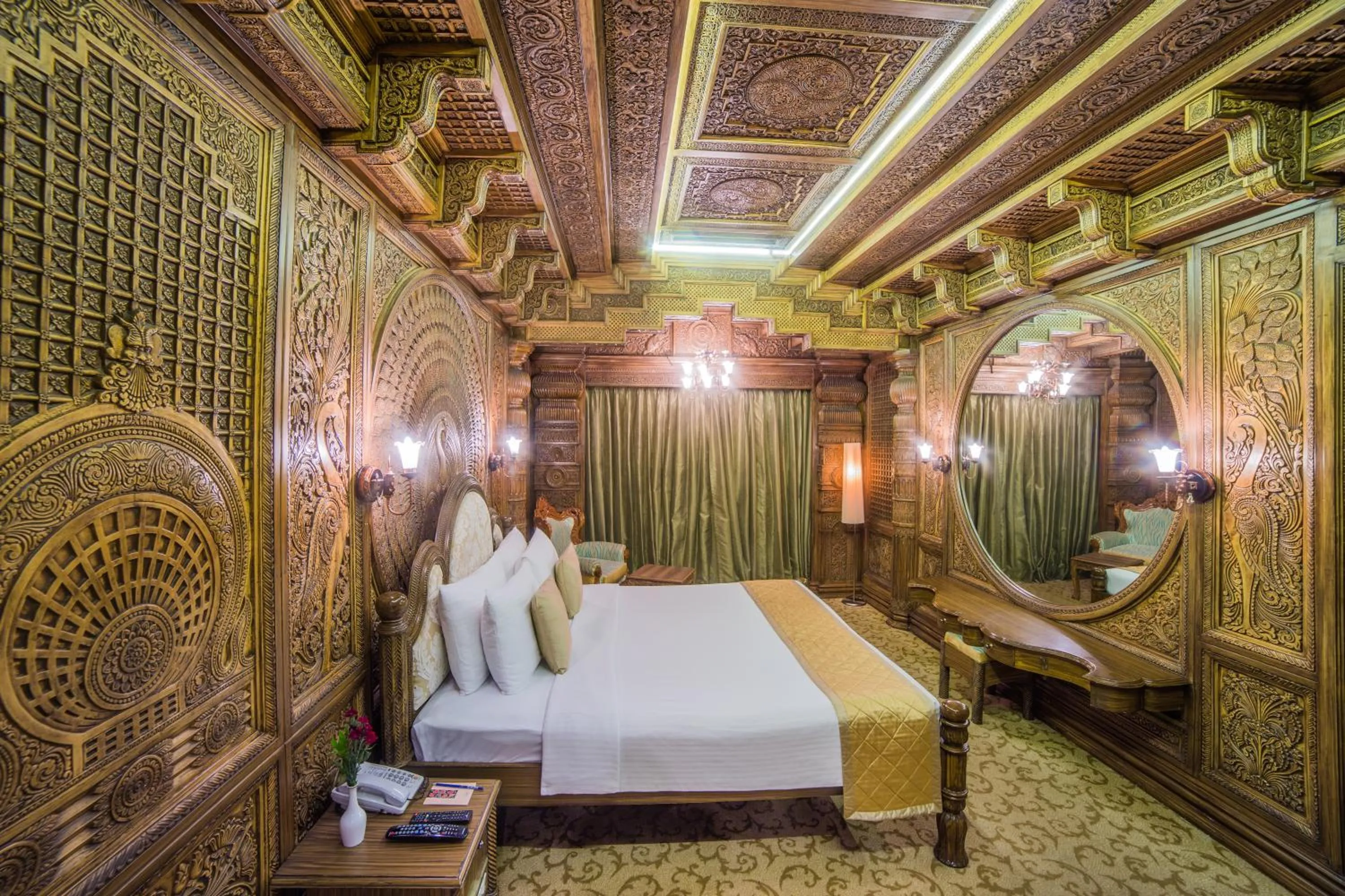 Bed in Ramoji Film City- Sitara Luxury Hotel