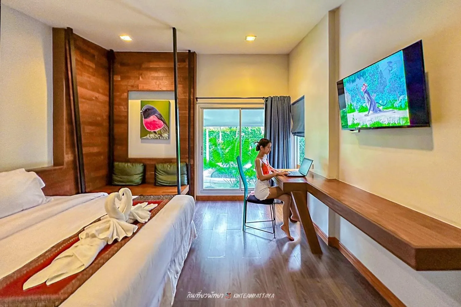 Bed in IP Plus Pool Villa Pattaya