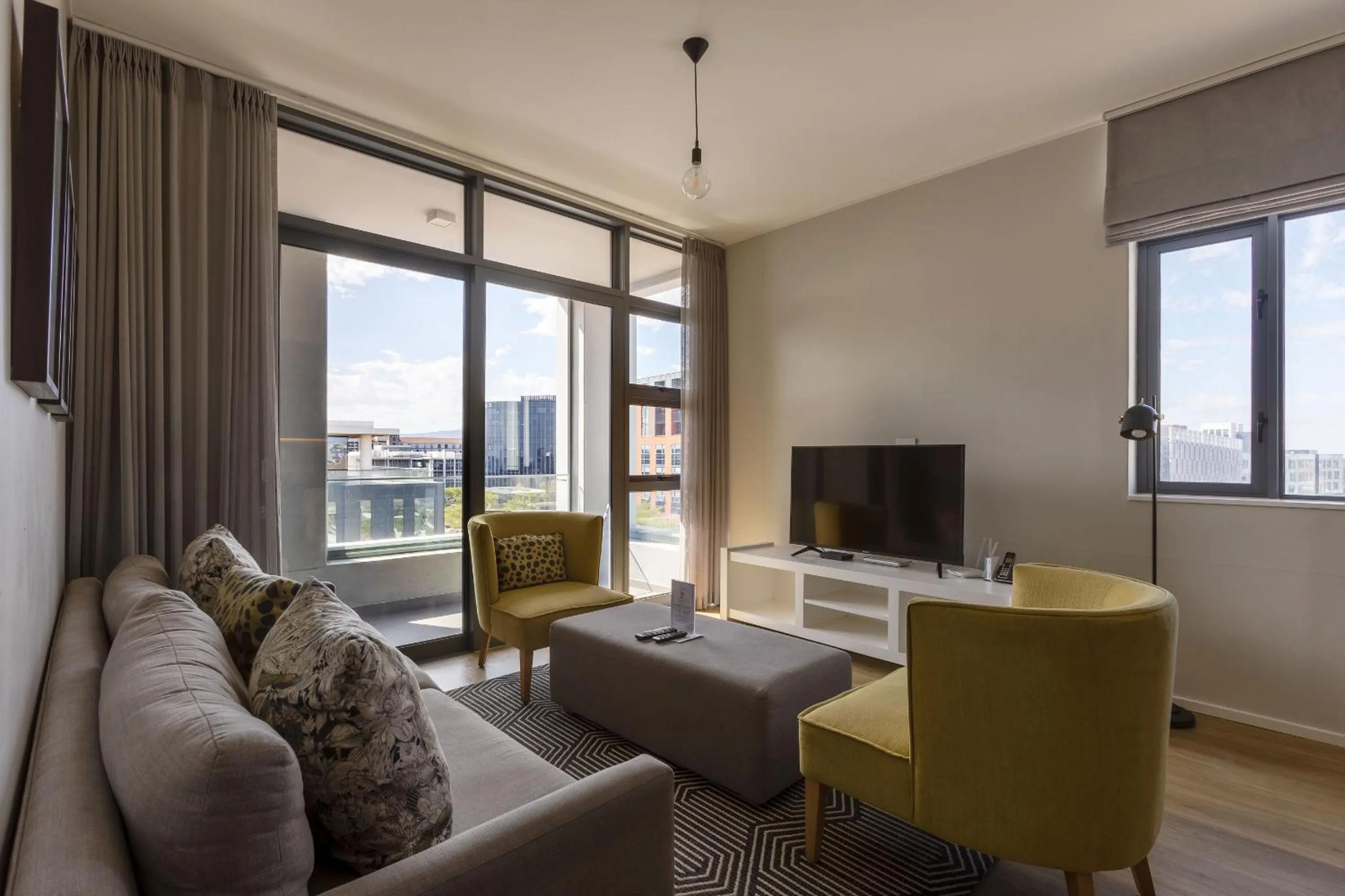 Axis Luxury Apartments by Century City Hotels