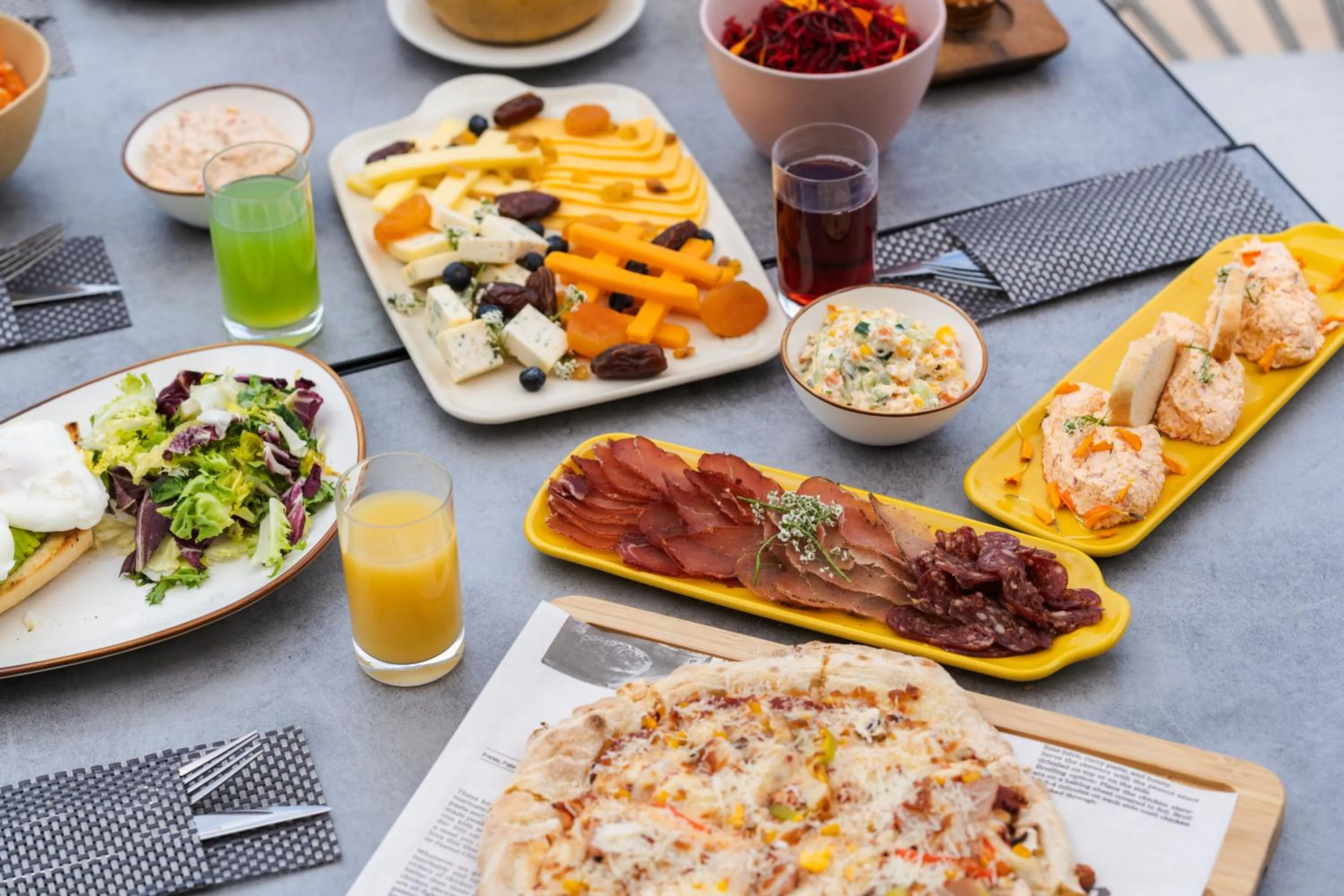 Food in Kamengrad Hotel & SPA