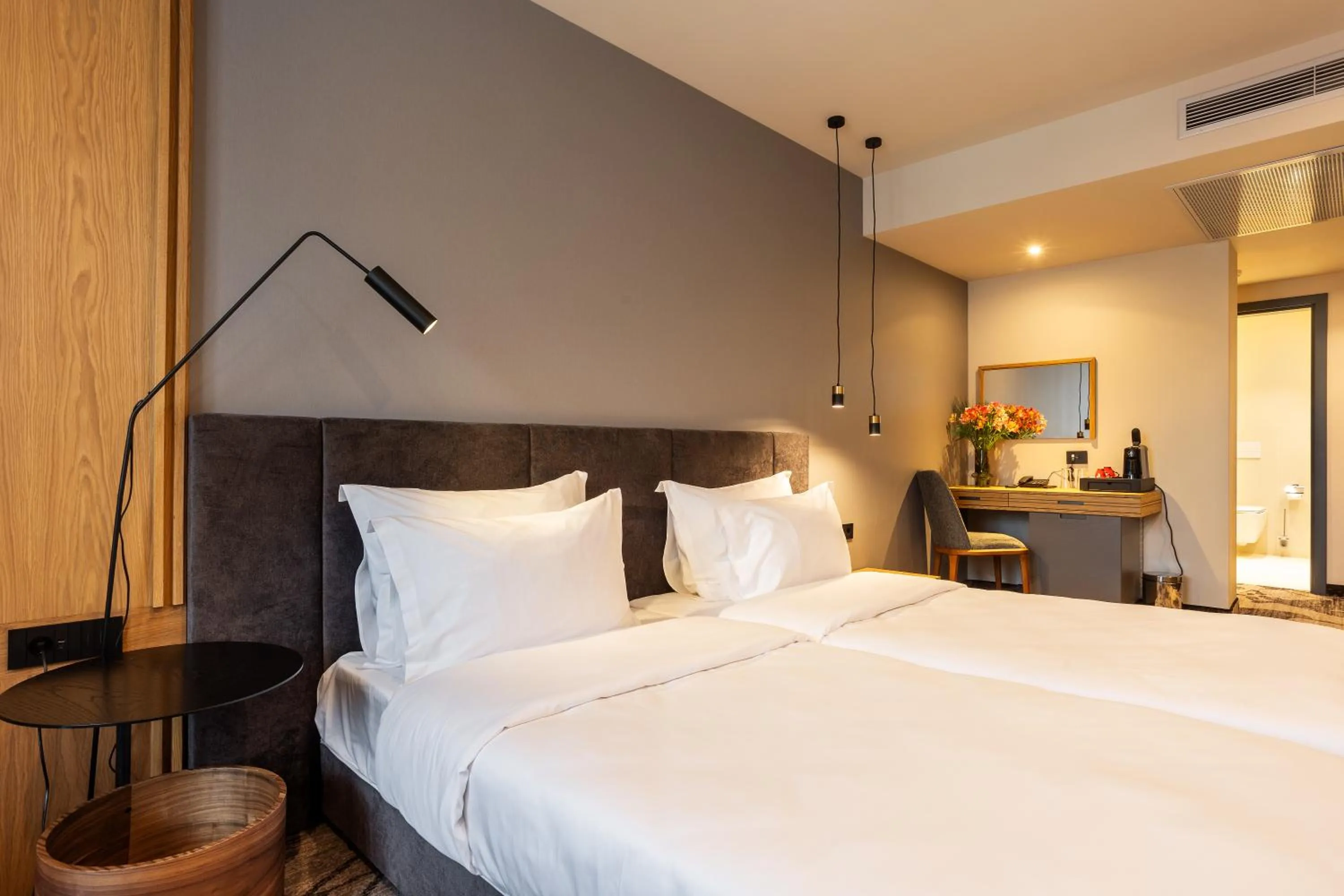 Bedroom, Bed in Kamengrad Hotel & SPA