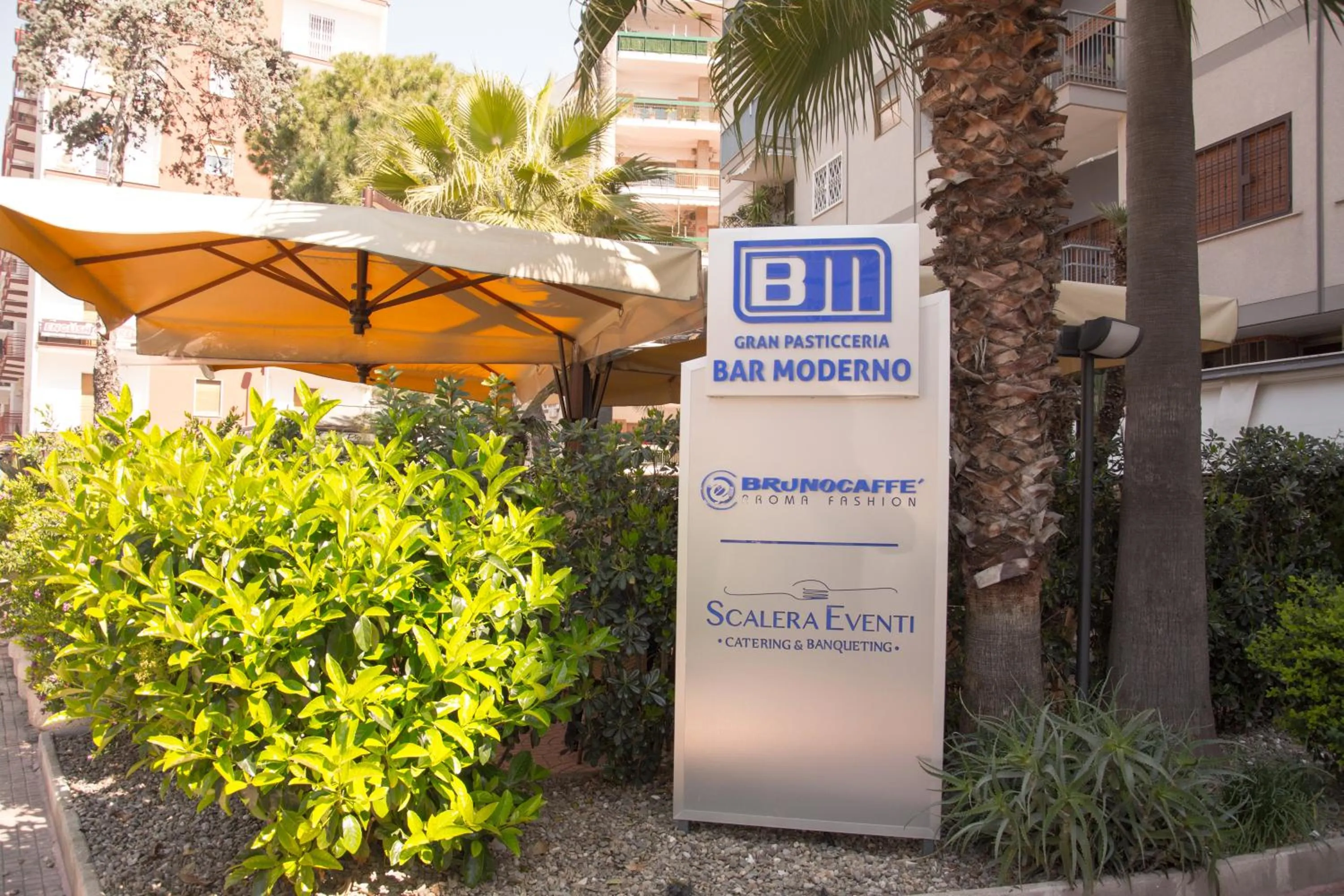 Restaurant/places to eat in Tanzi Home