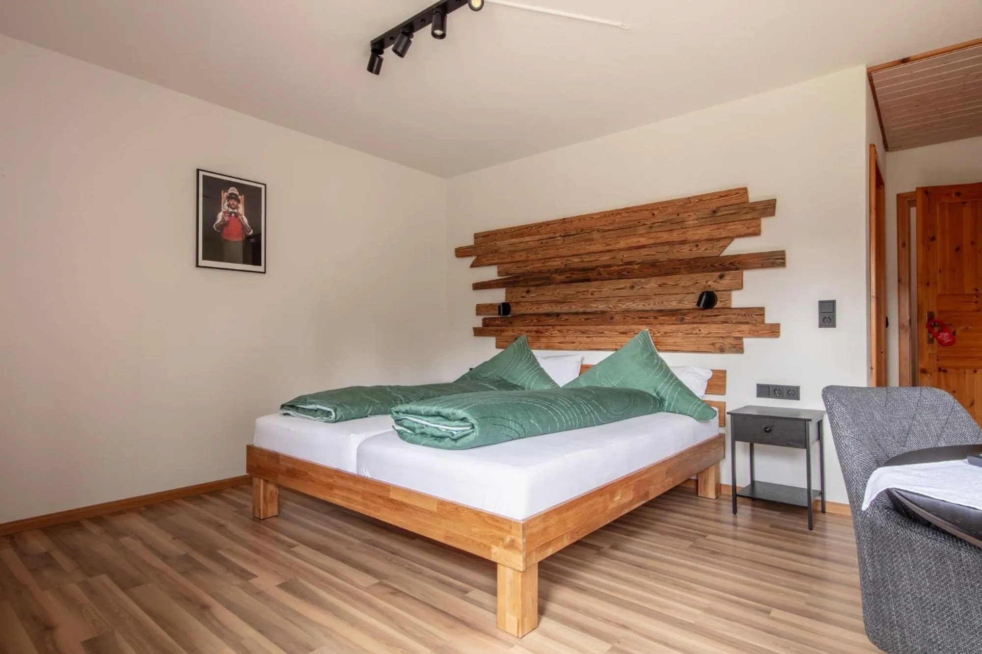 Photo of the whole room, Bed in Gästehaus Kaltenbach