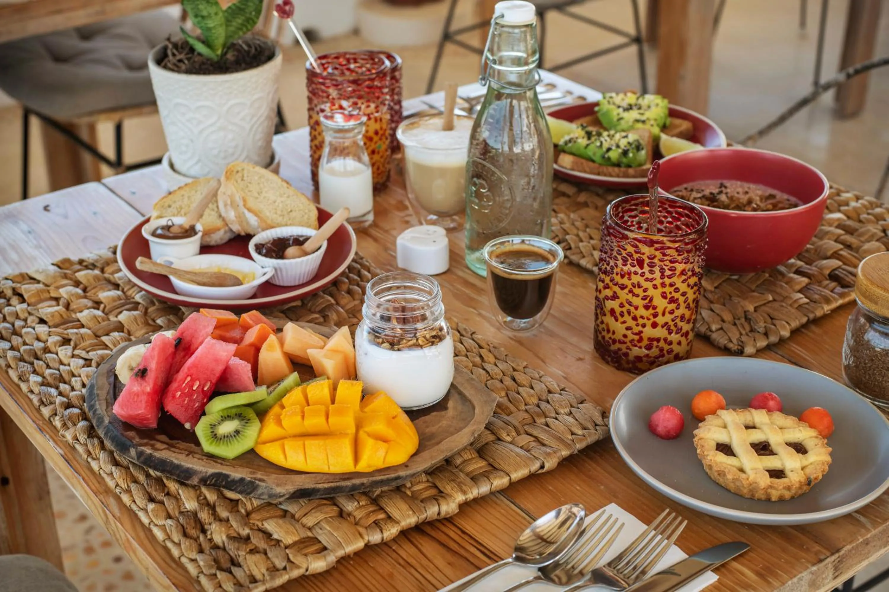 Breakfast in El Corazón Boutique Hotel - Adults Only with Beach Club pass included