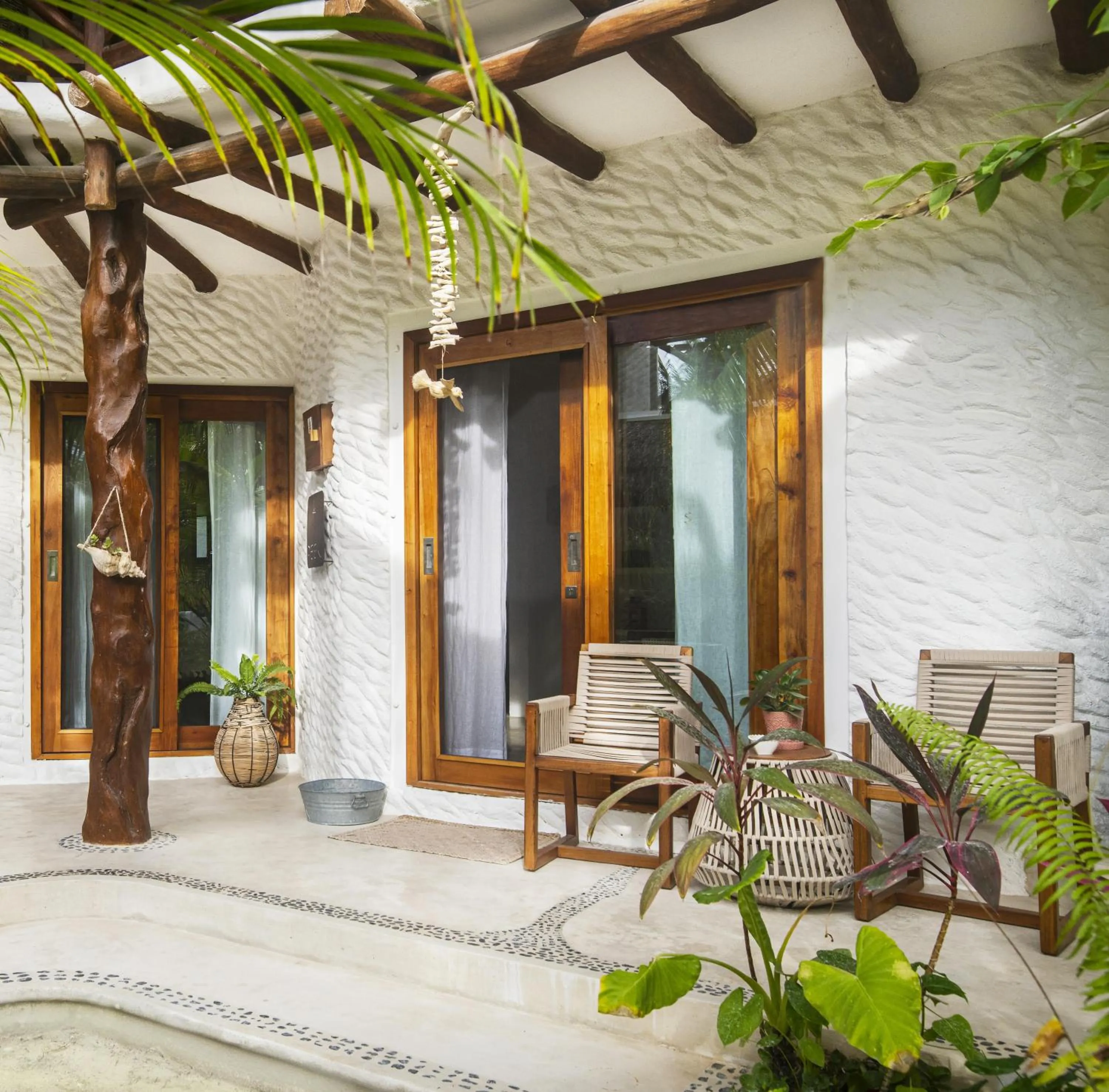 Garden view in El Corazón Boutique Hotel - Adults Only with Beach Club pass included