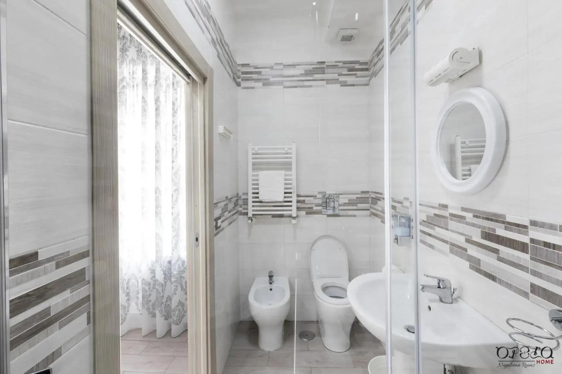 Standard Queen Room - single occupancy in Opera Home Principe Umberto Standard Queen Room - single occupancy in Opera Home Principe Umberto