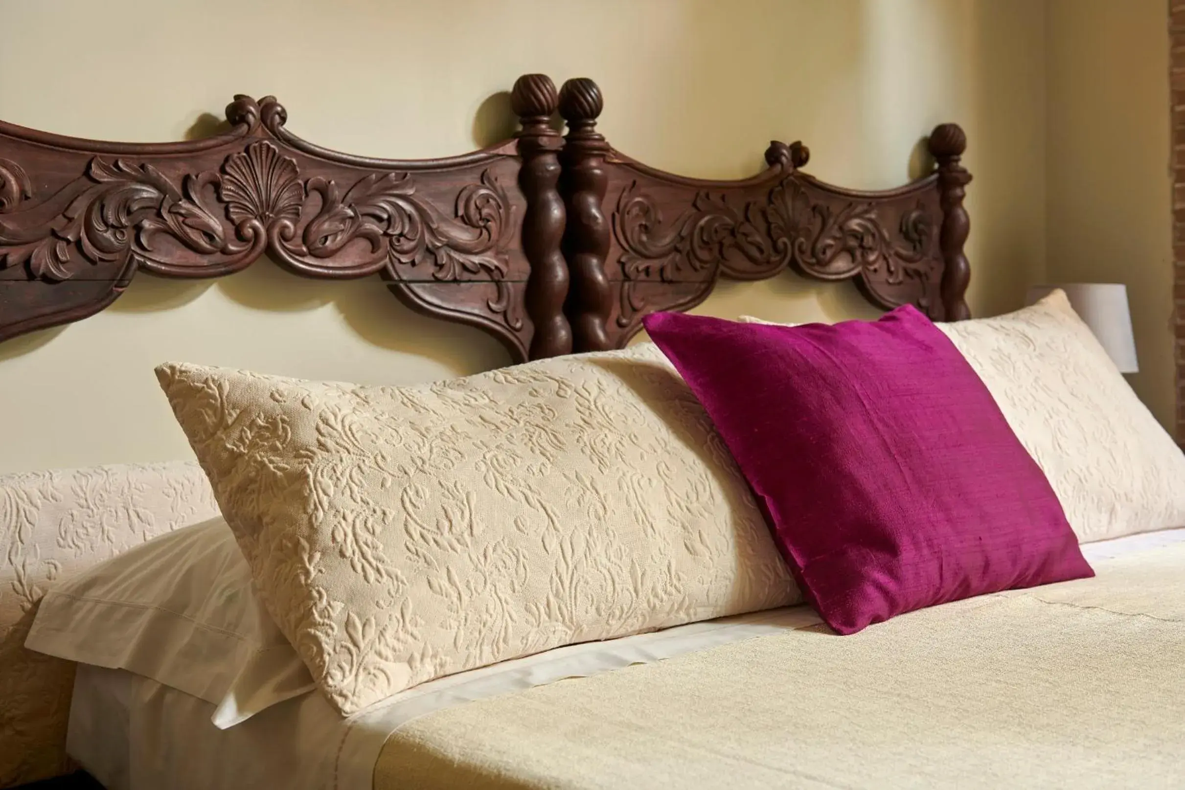 Bed in Palm Gallery Hotel Bed in Palm Gallery Hotel