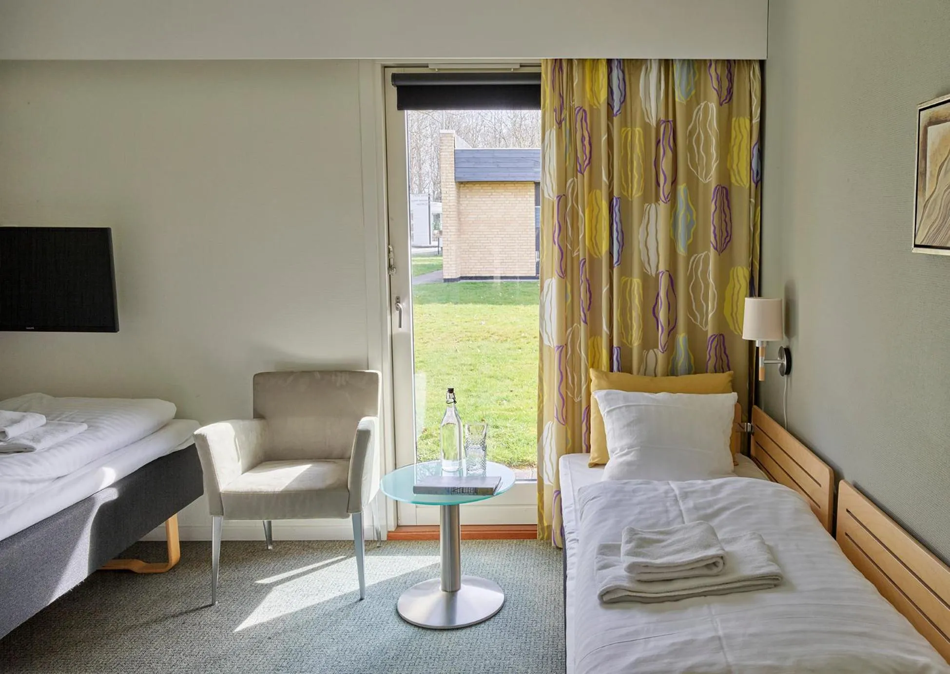 Photo of the whole room, Bed in Huset Middelfart