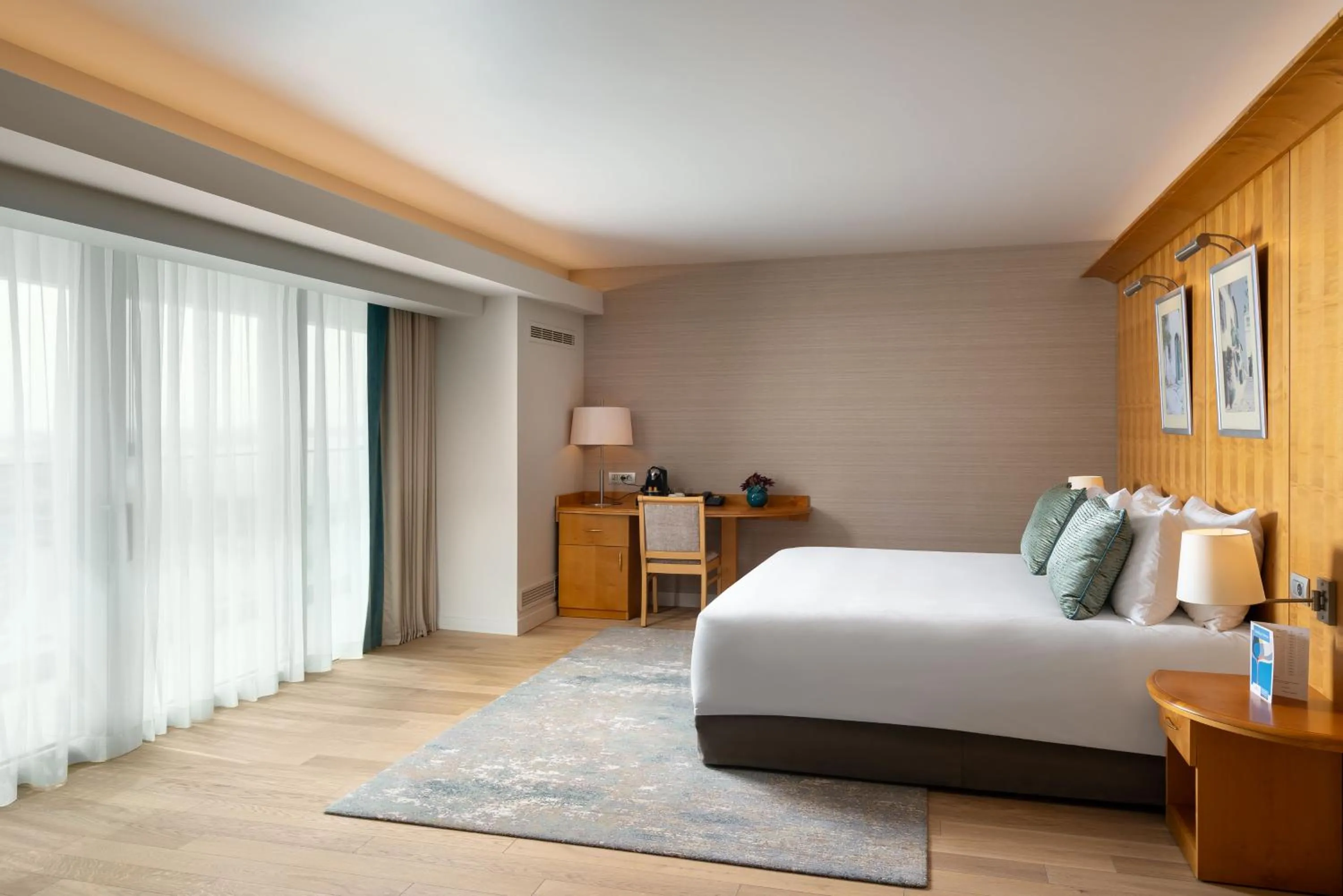Bedroom, Bed in Ana Hotels Europa Eforie Nord