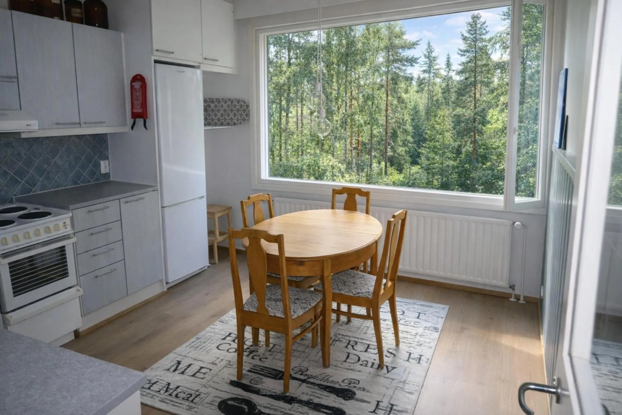 Kitchen or kitchenette in 1-Bedroom Apartment with Sauna