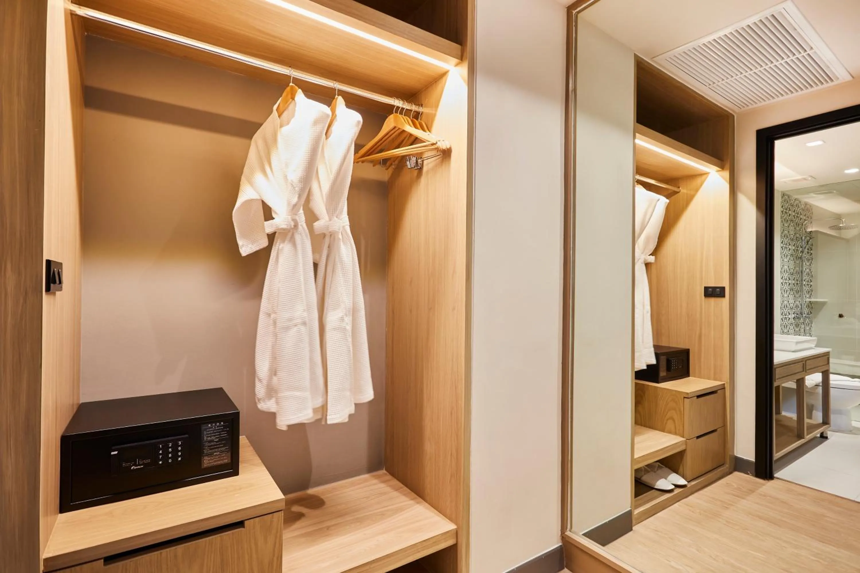 wardrobe in Health Land Resort & Spa