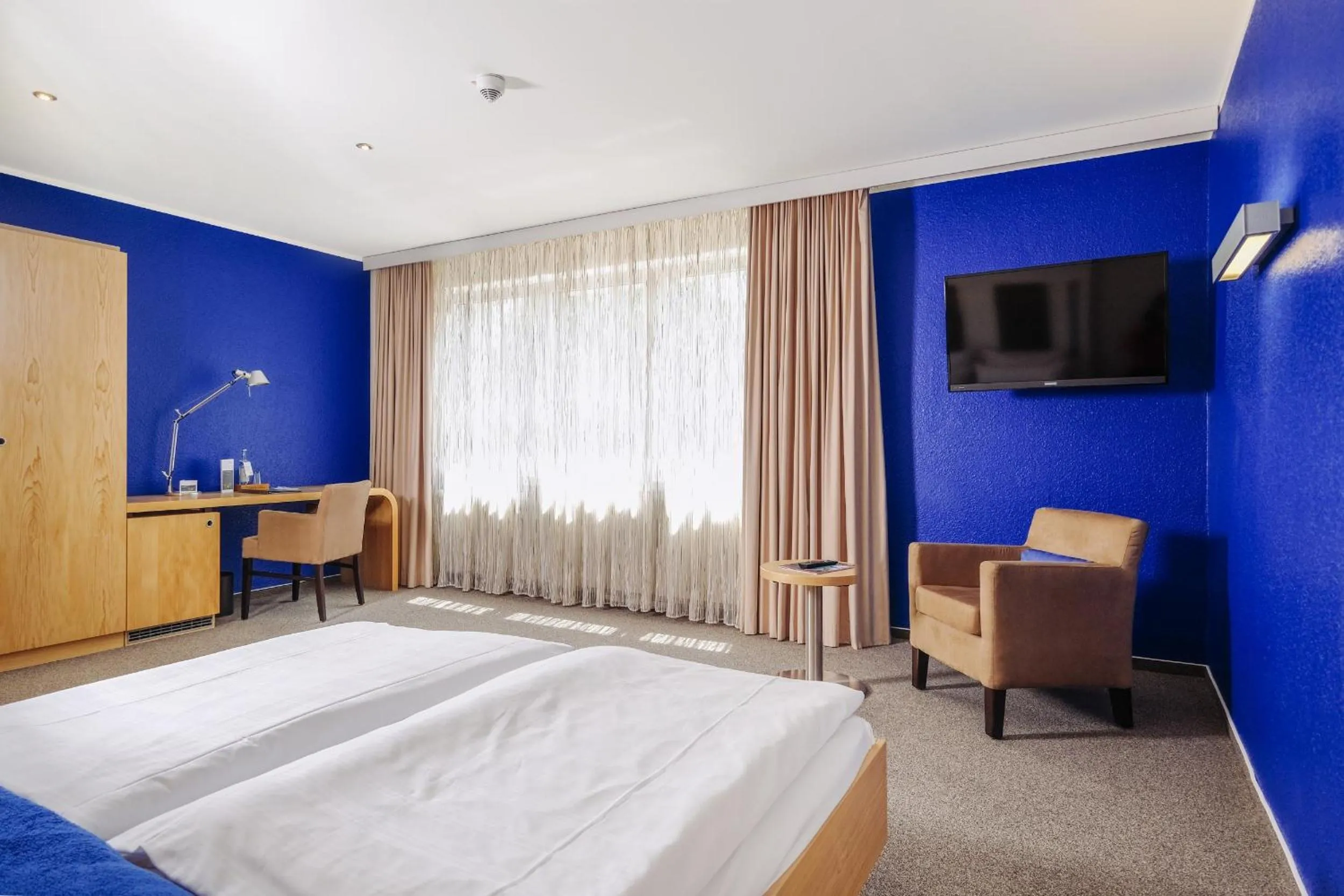 Photo of the whole room, Bed in Hotel Global Inn