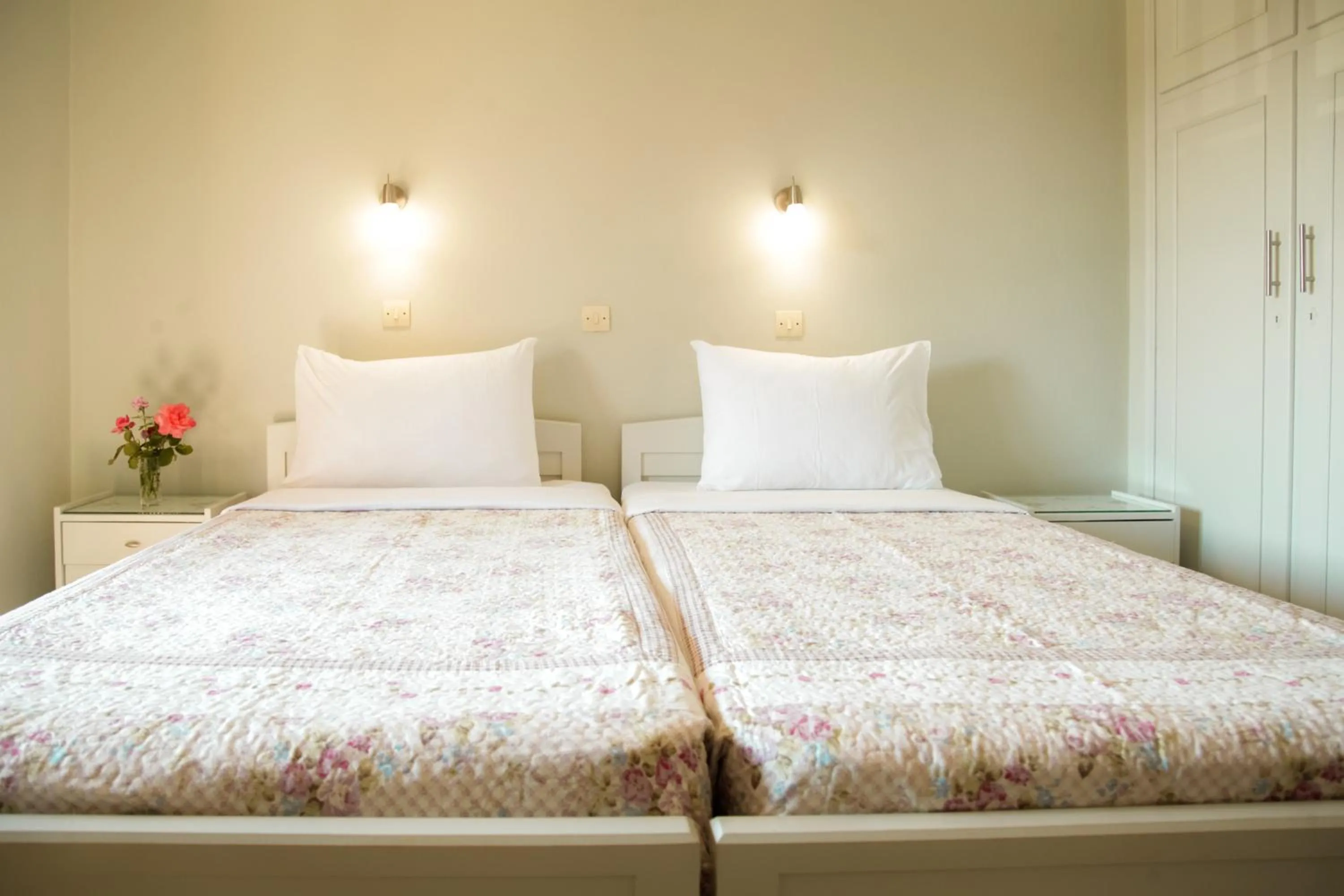 Bed in Eleni Apartments