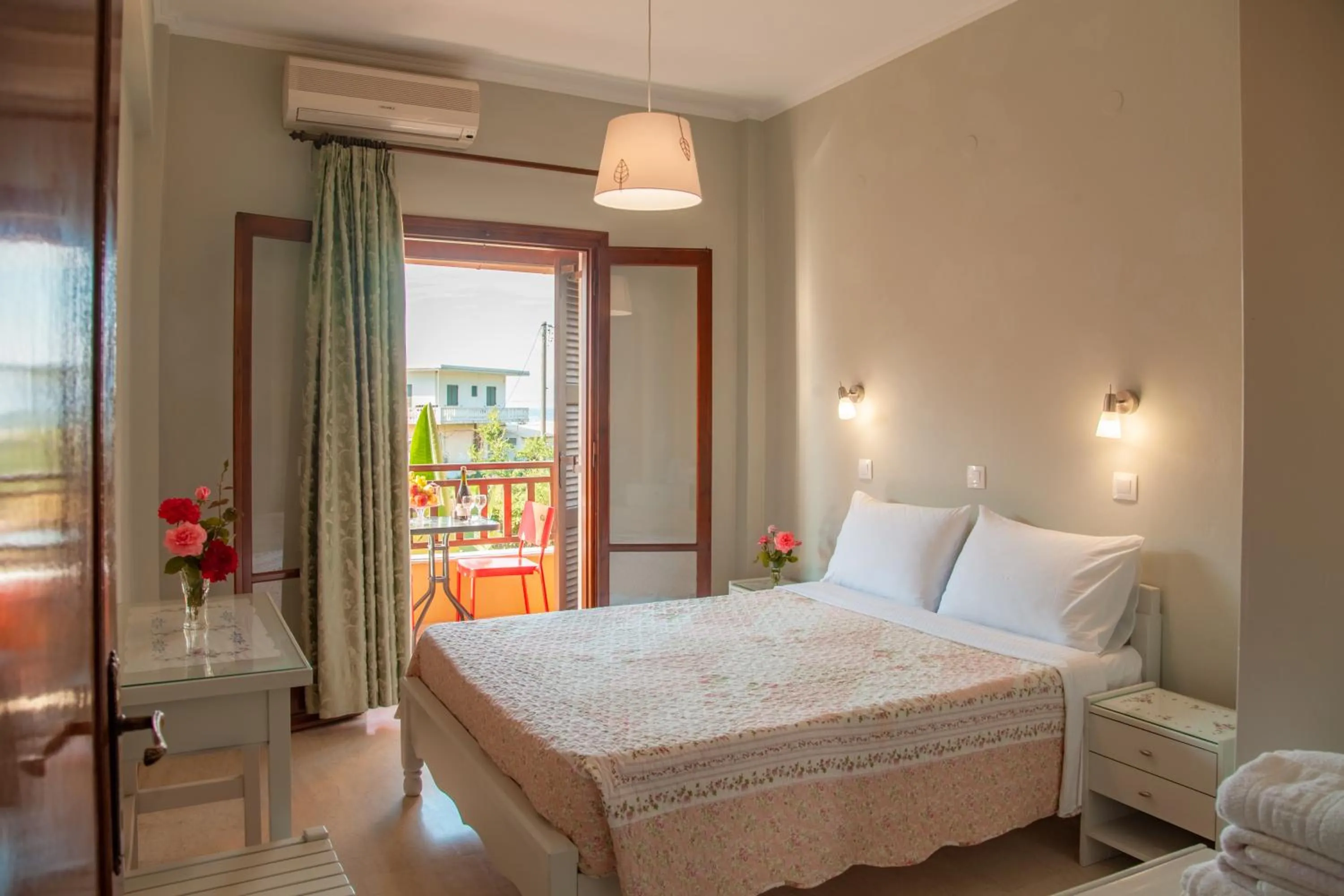Bed in Eleni Apartments