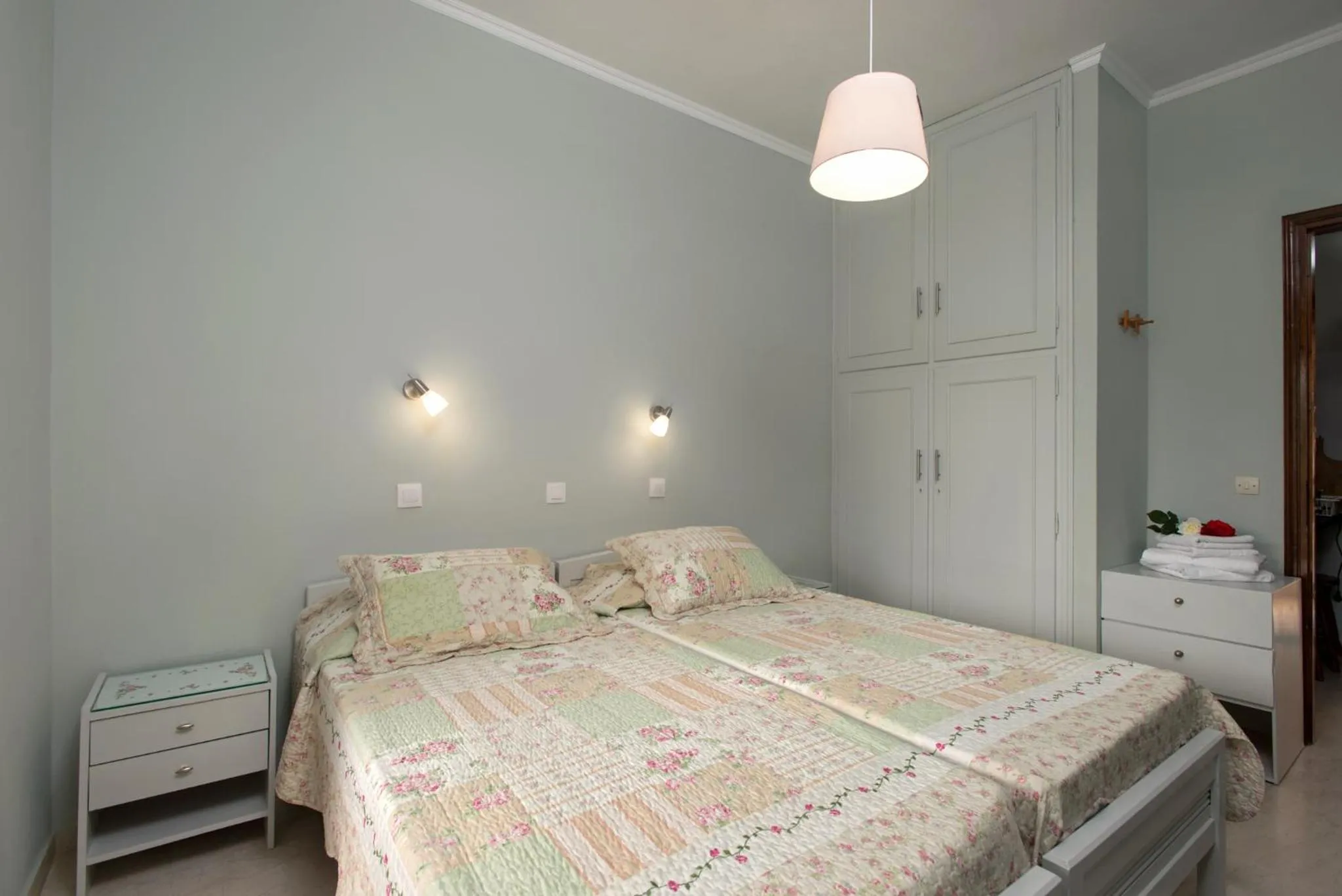 Bed in Eleni Apartments