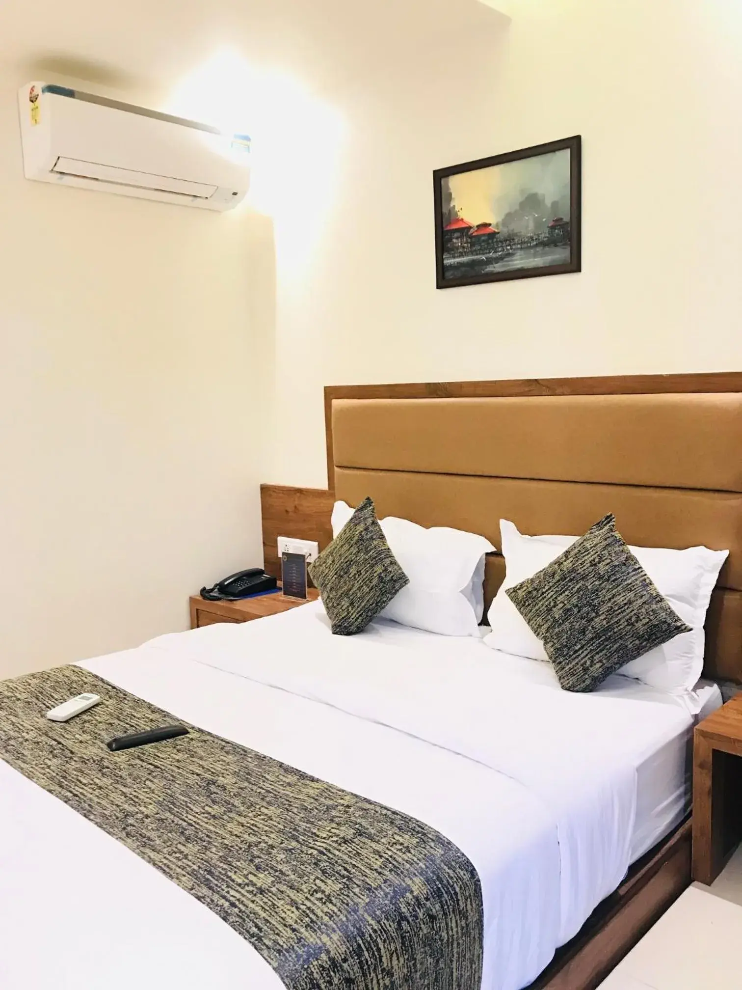 Standard Room - single occupancy in Hotel West Blue Standard Room - single occupancy in Hotel West Blue