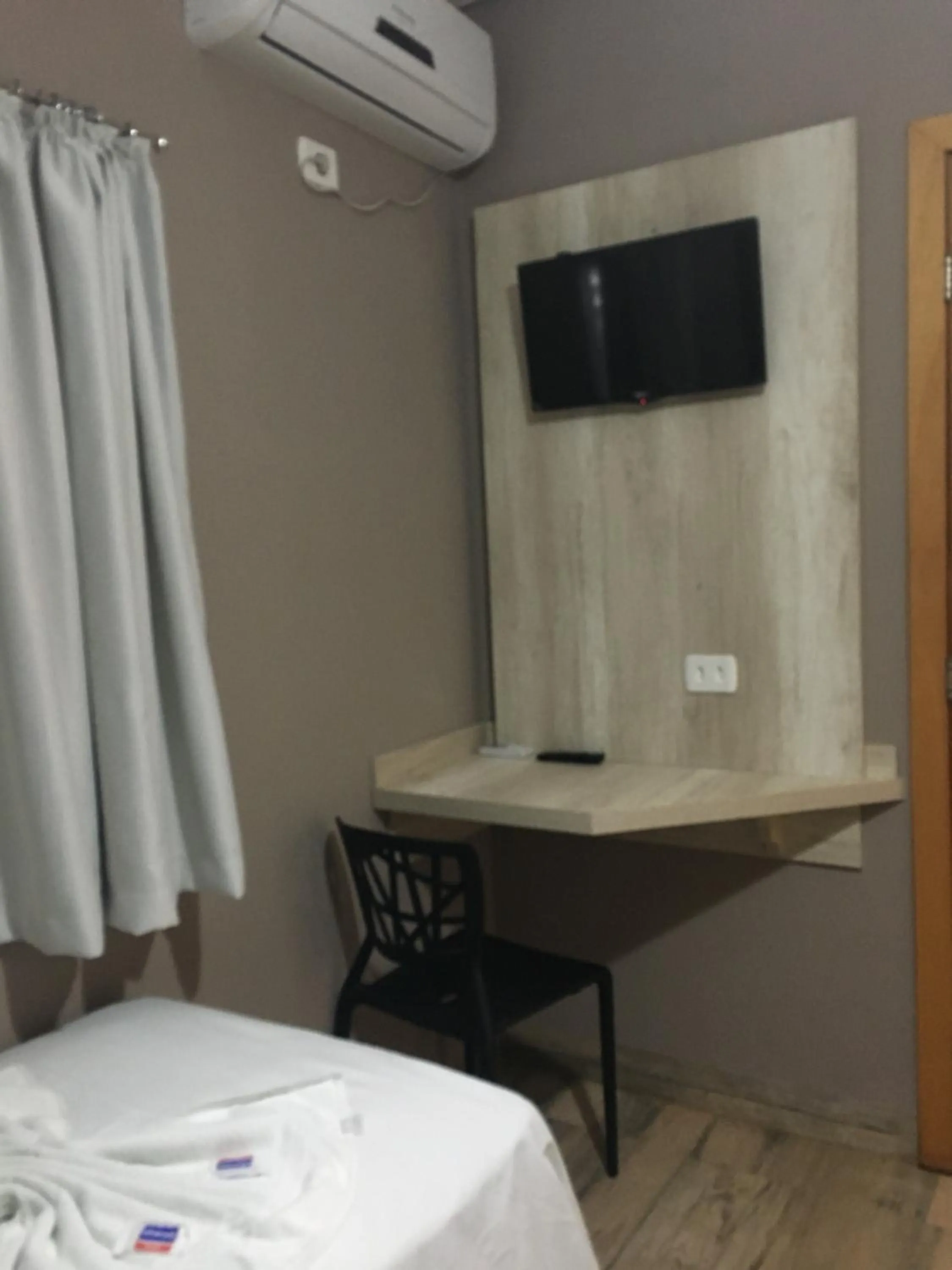 Decorative detail, Bed in Hotel Ipiranga Maringa