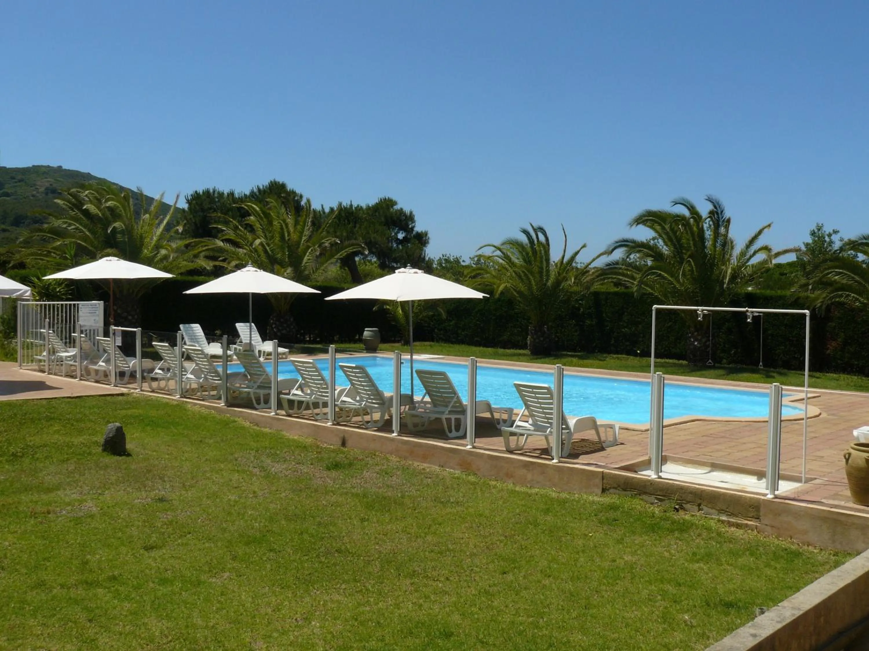 Swimming pool in Residence les Bell'ombres