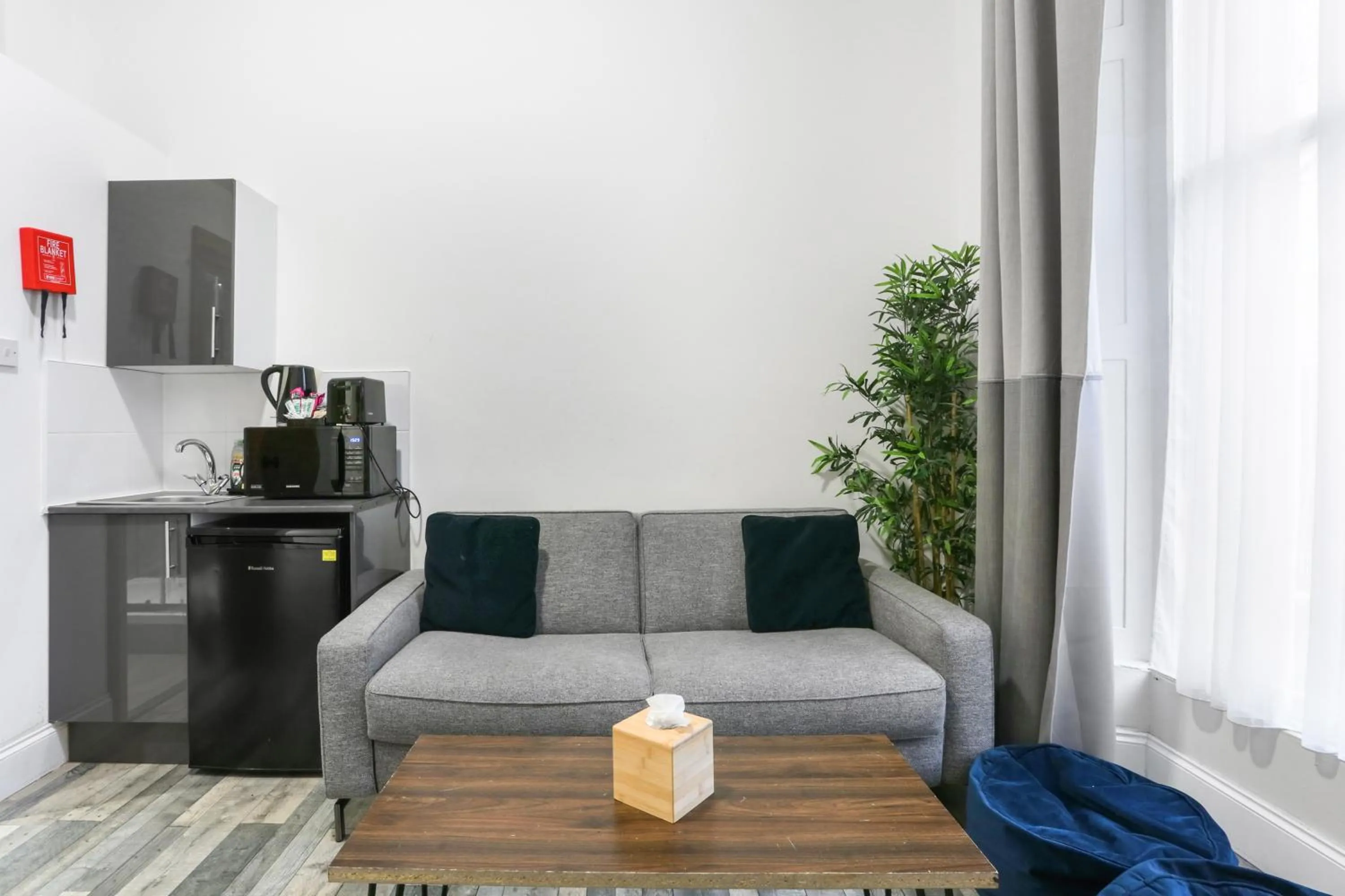 Living room in BeiRoom Hyde Park Apartments