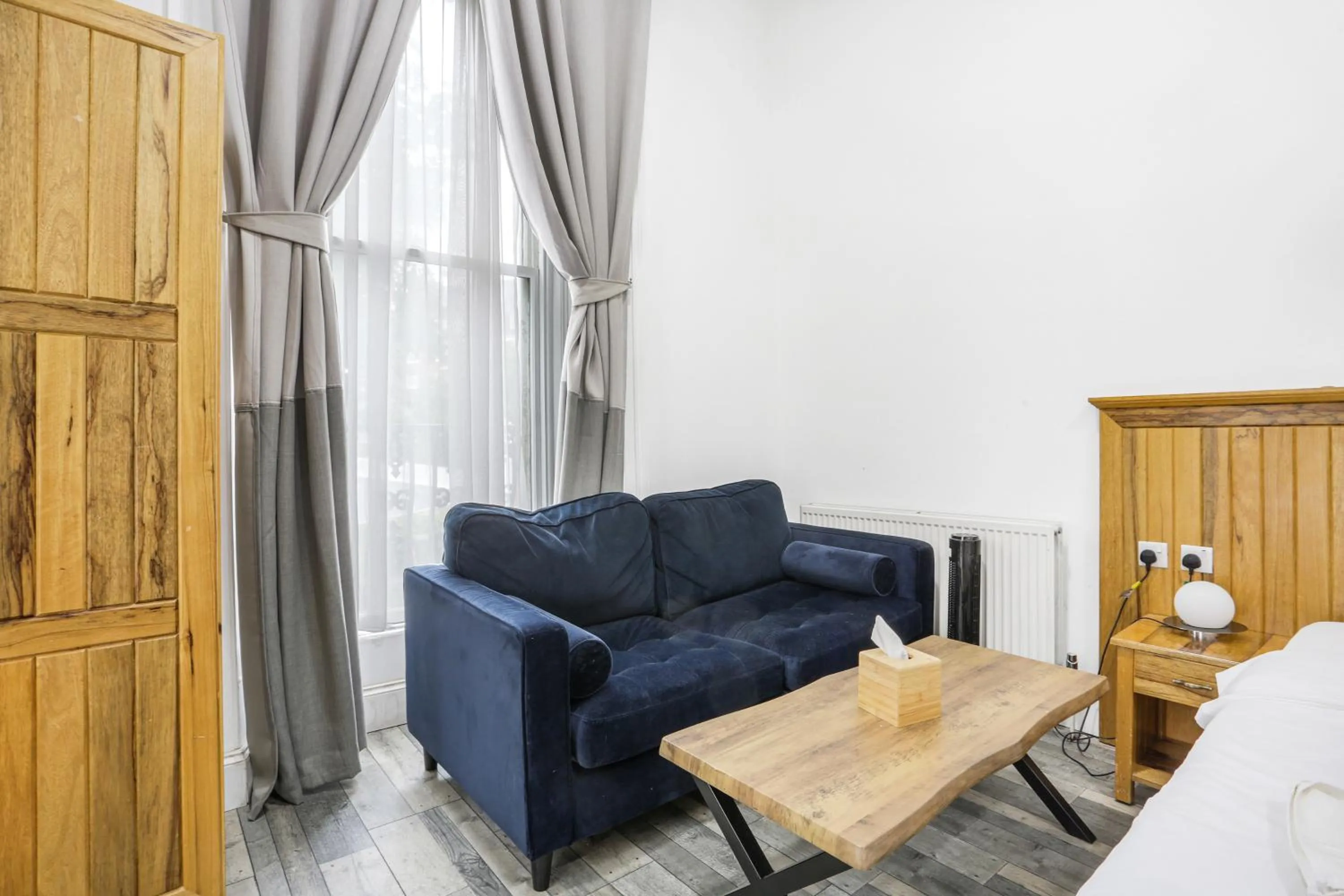 Bedroom in BeiRoom Hyde Park Apartments