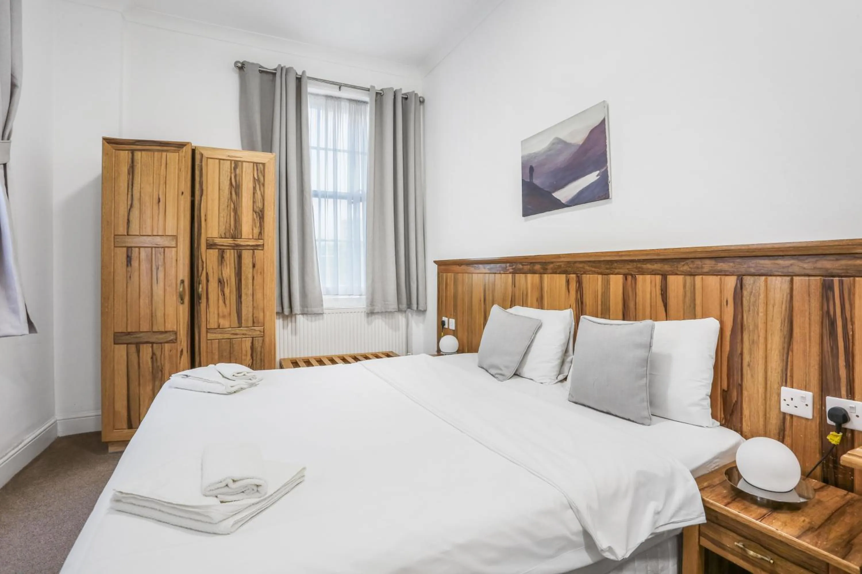 Bed in BeiRoom Hyde Park Apartments