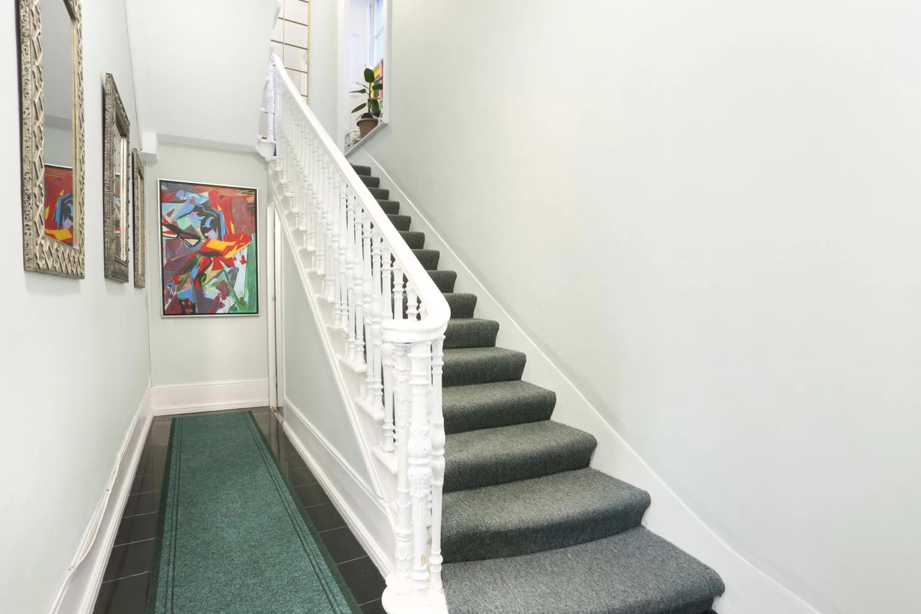 Property building in BeiRoom Hyde Park Apartments