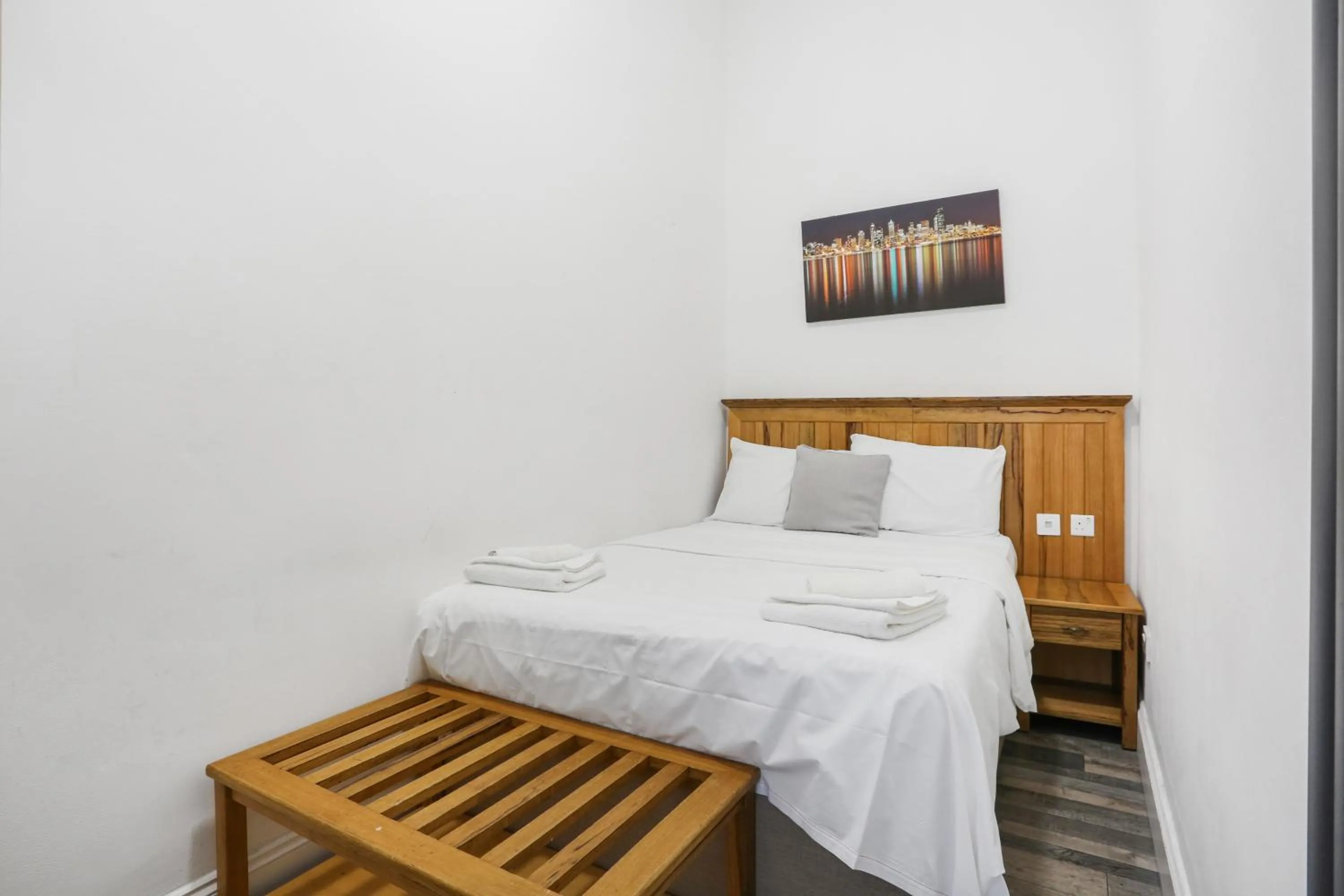 Bed in BeiRoom Hyde Park Apartments