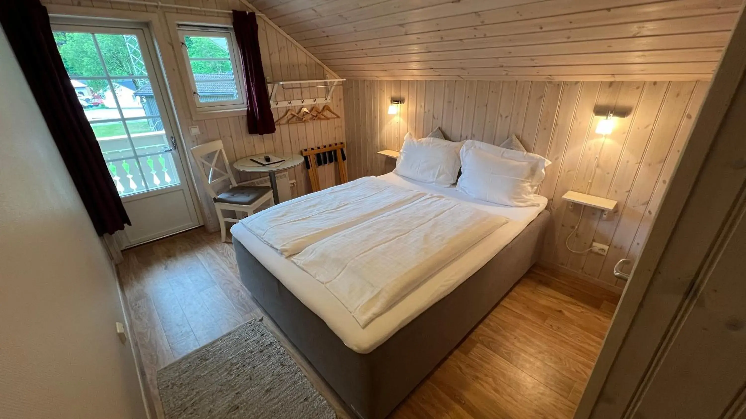 Double Room with Balcony in Dalen Bed & Breakfast Double Room with Balcony in Dalen Bed & Breakfast