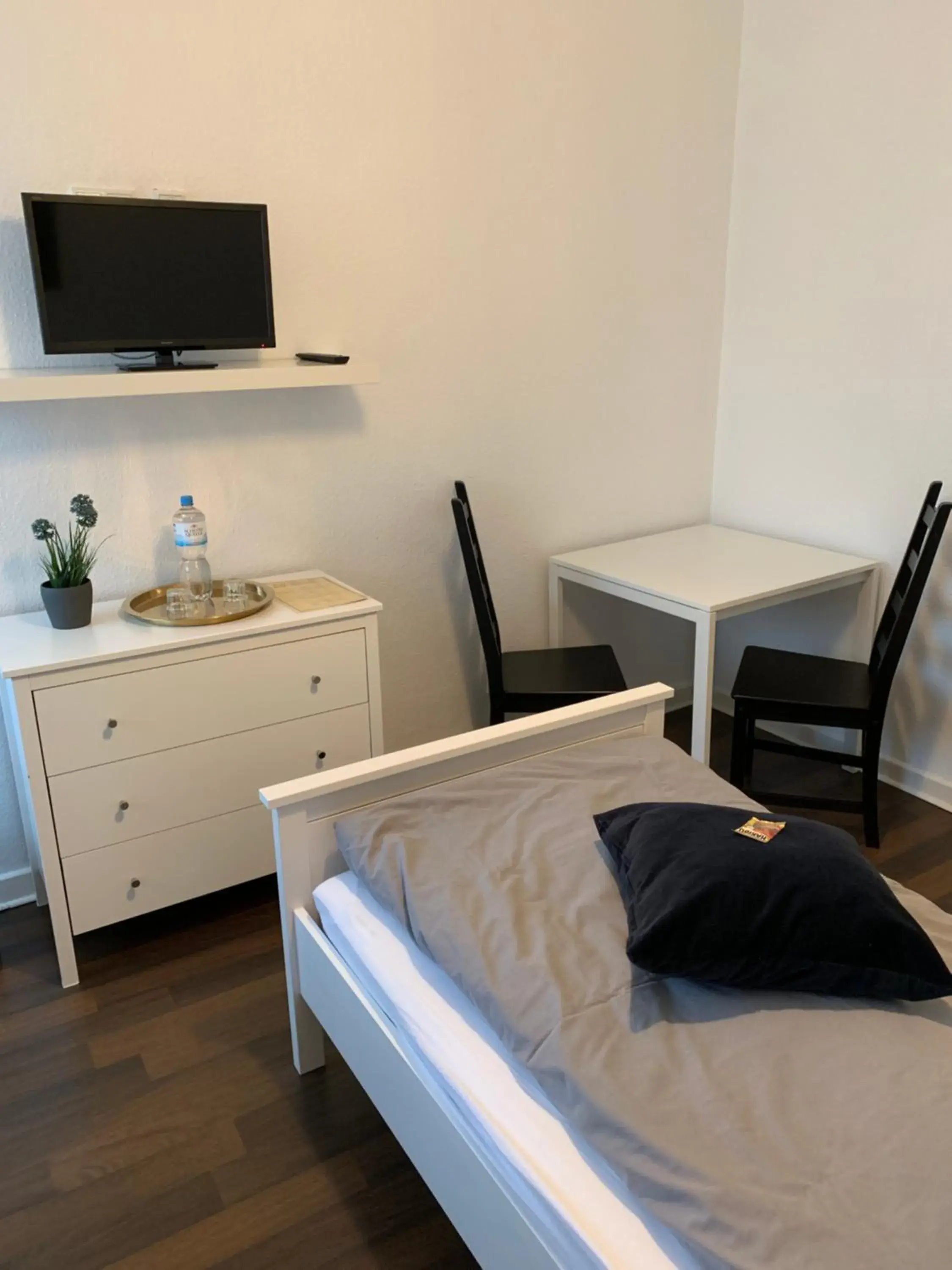 Double Room with Private External Bathroom in Zum armen Mann Double Room with Private External Bathroom in Zum armen Mann