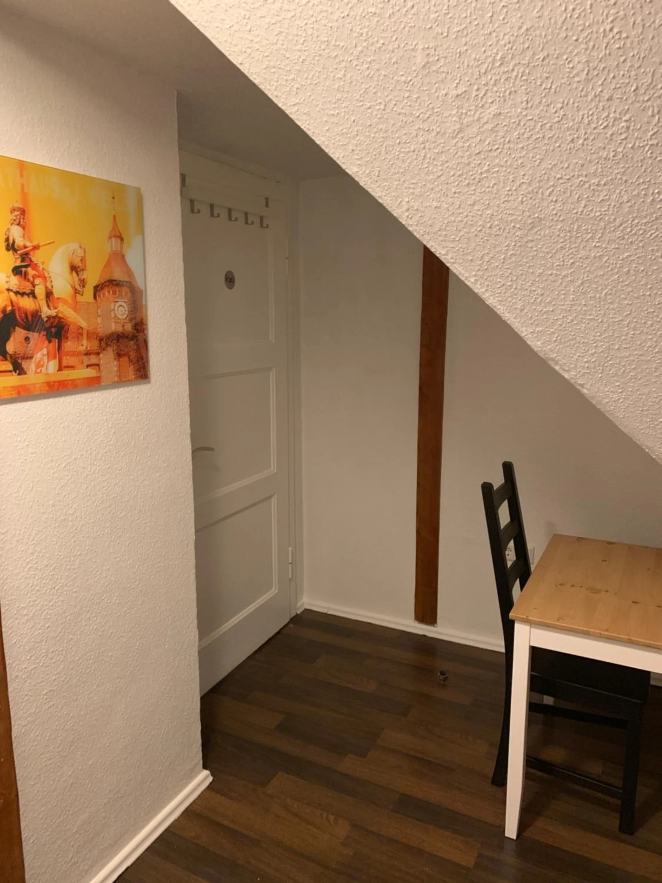 Photo of the whole room in Zum armen Mann