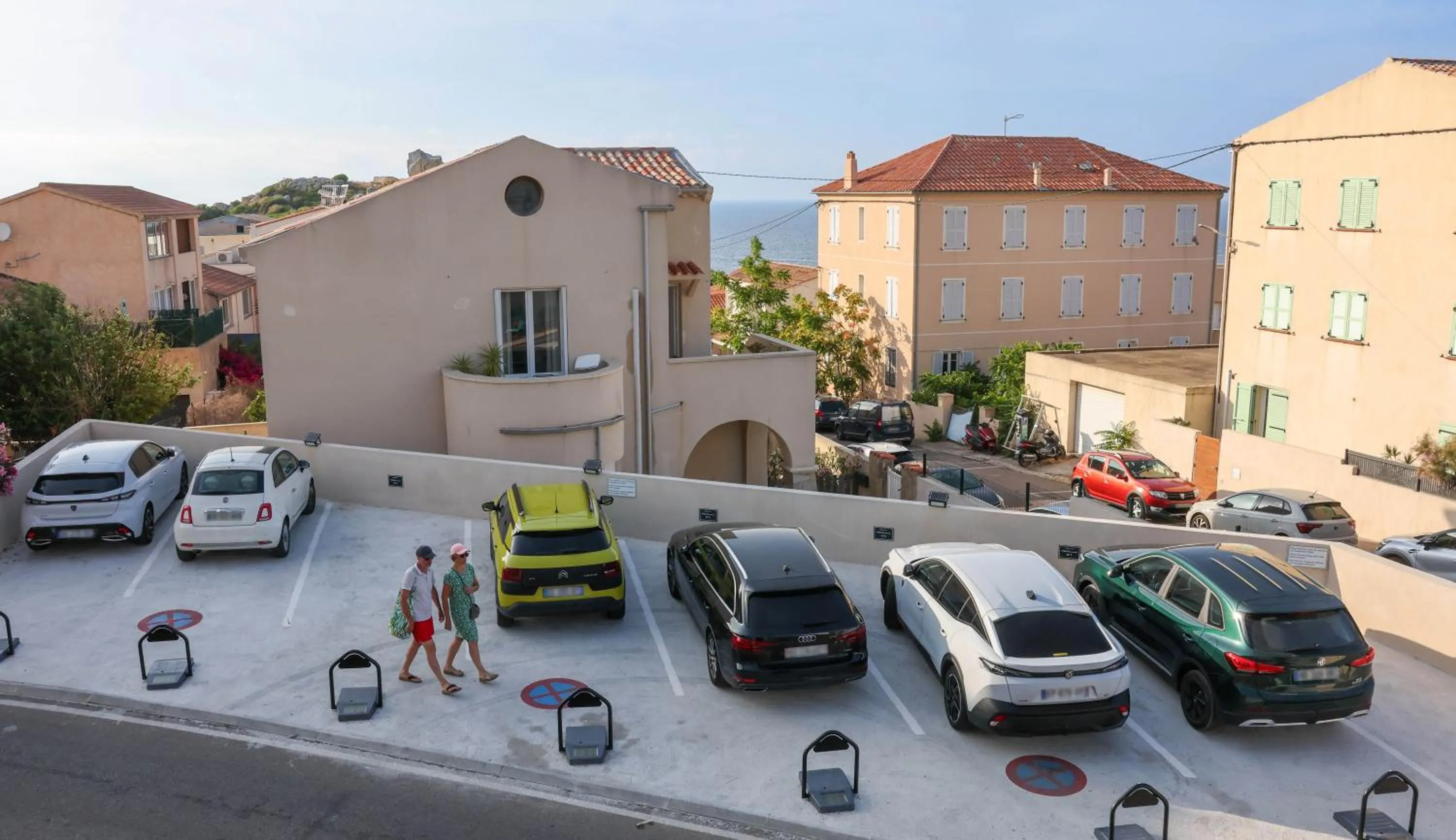 Parking in Hôtel Méditerranée