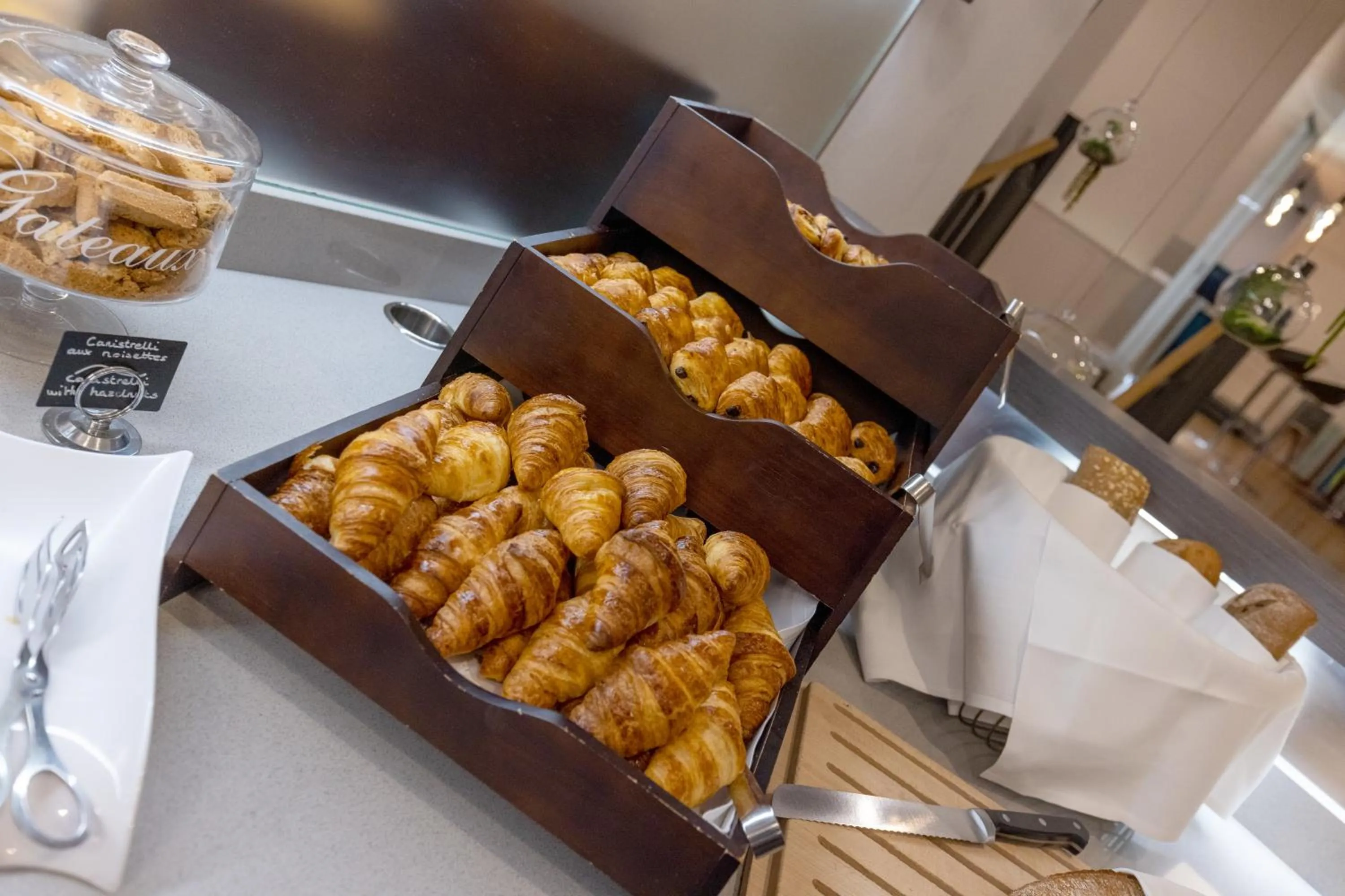 Breakfast in Hôtel Méditerranée