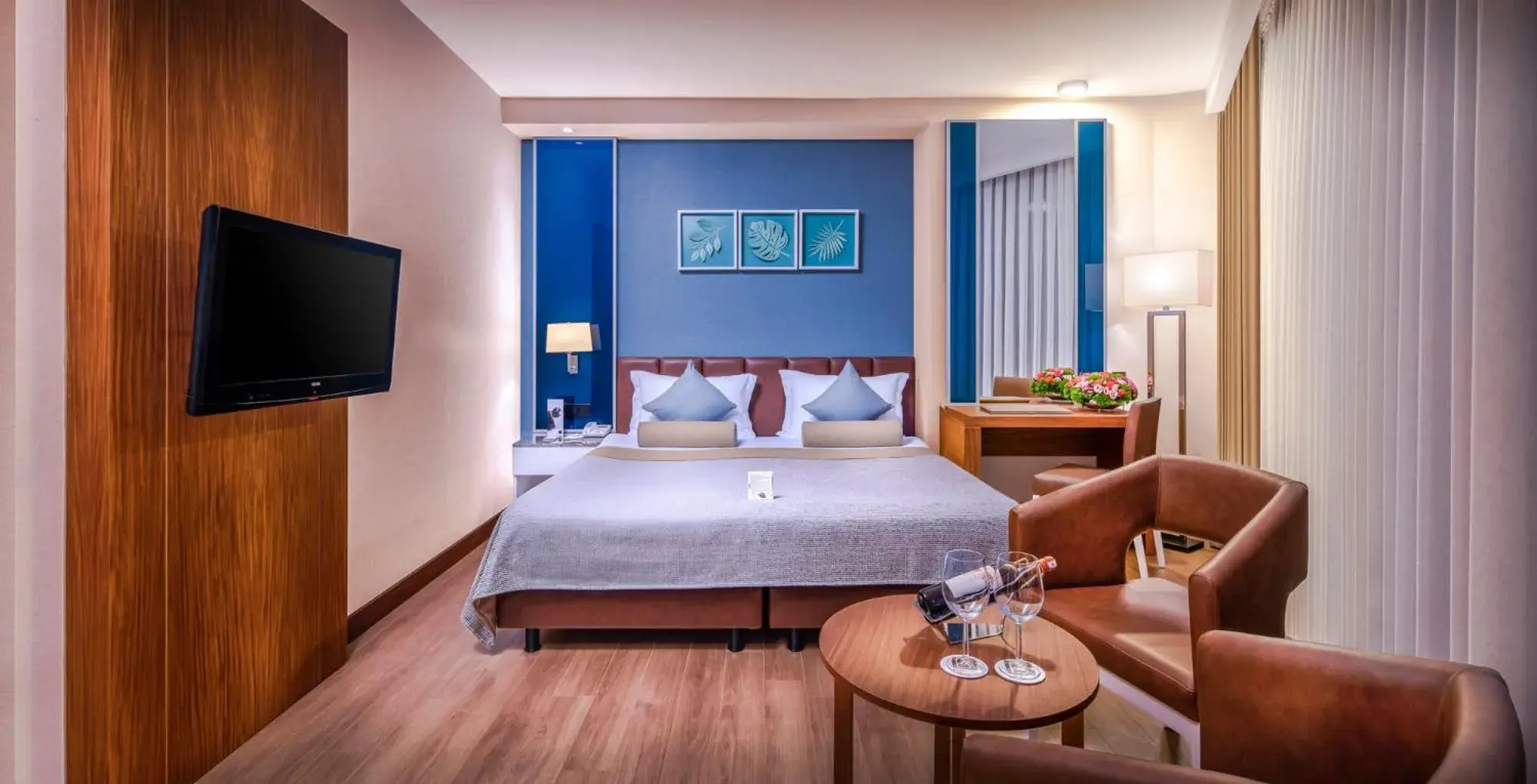 Photo of the whole room, Bed in Baia Lara Hotel Photo of the whole room, Bed in Baia Lara Hotel