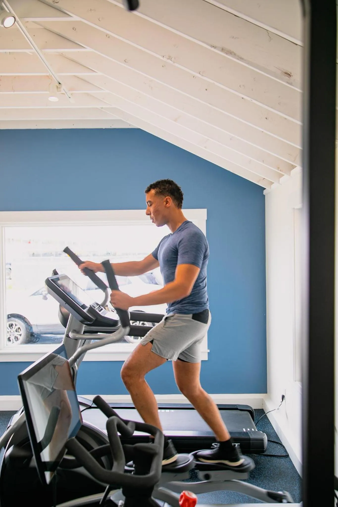 Fitness centre/facilities in Breakwater Hotel