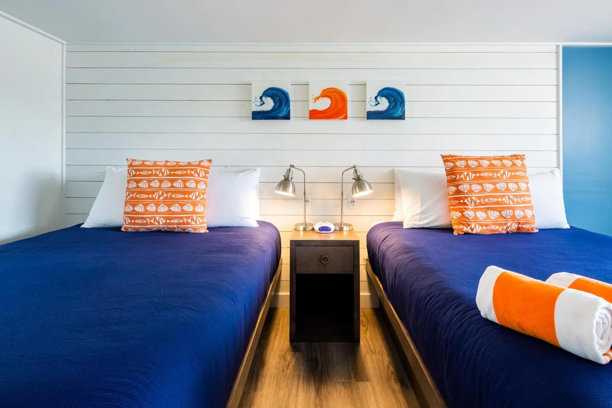Bed in Breakwater Hotel