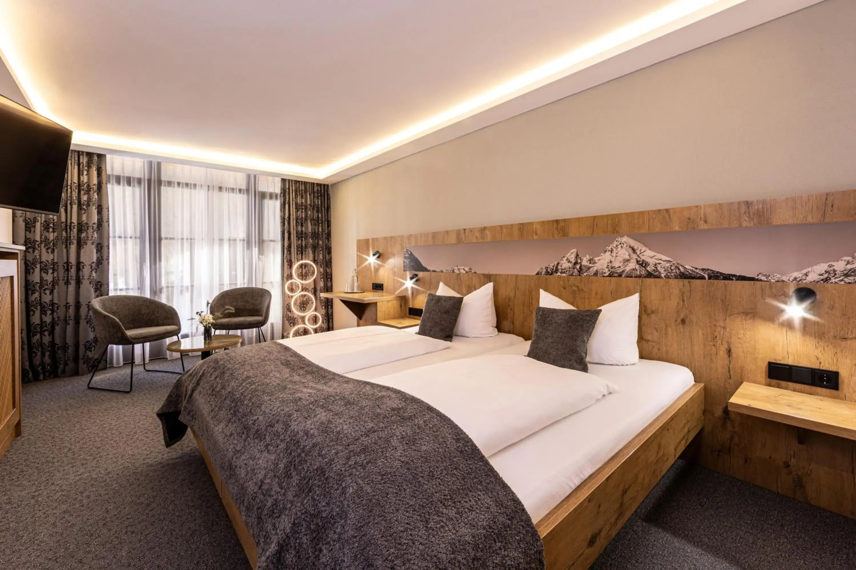 Photo of the whole room, Bed in Hotel AlpinaRos Photo of the whole room, Bed in Hotel AlpinaRos